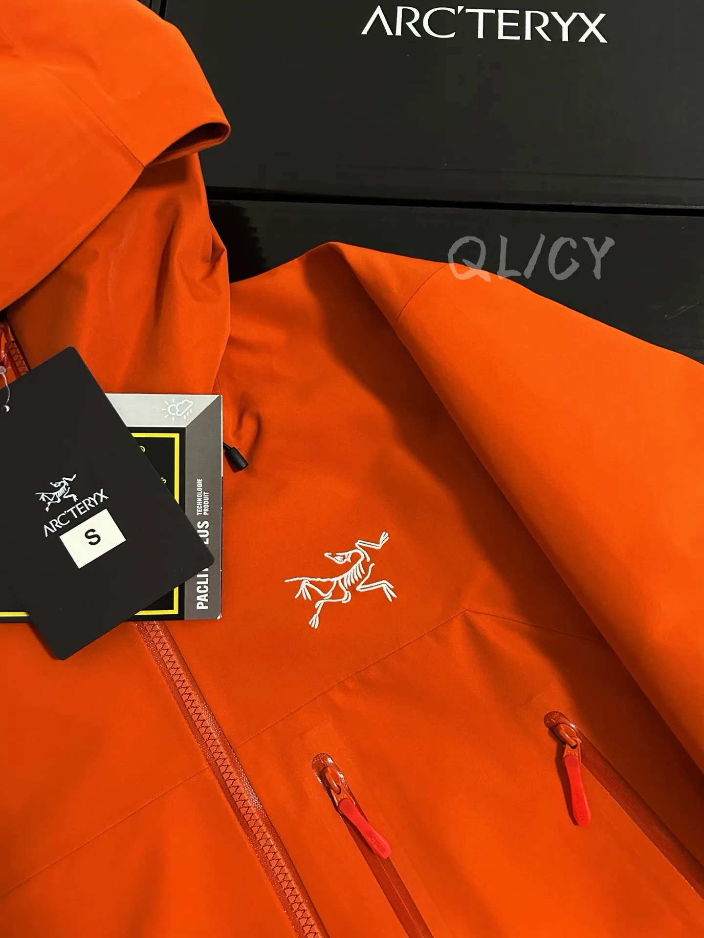 Beta SV GORE-TEX Pro Hardshell Jacket D42020897 — view 2