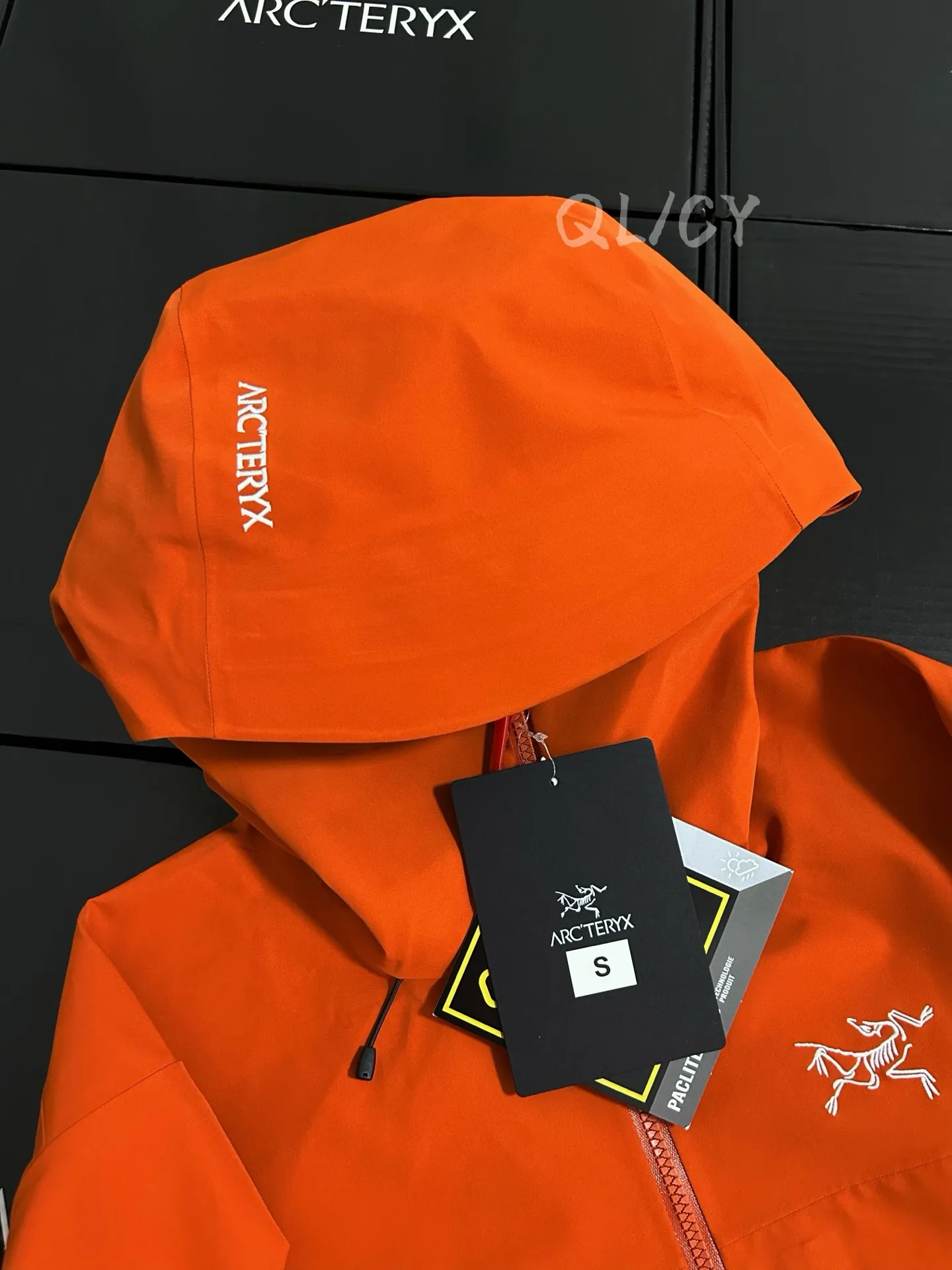 Beta SV GORE-TEX Pro Hardshell Jacket D42020897 — view 3