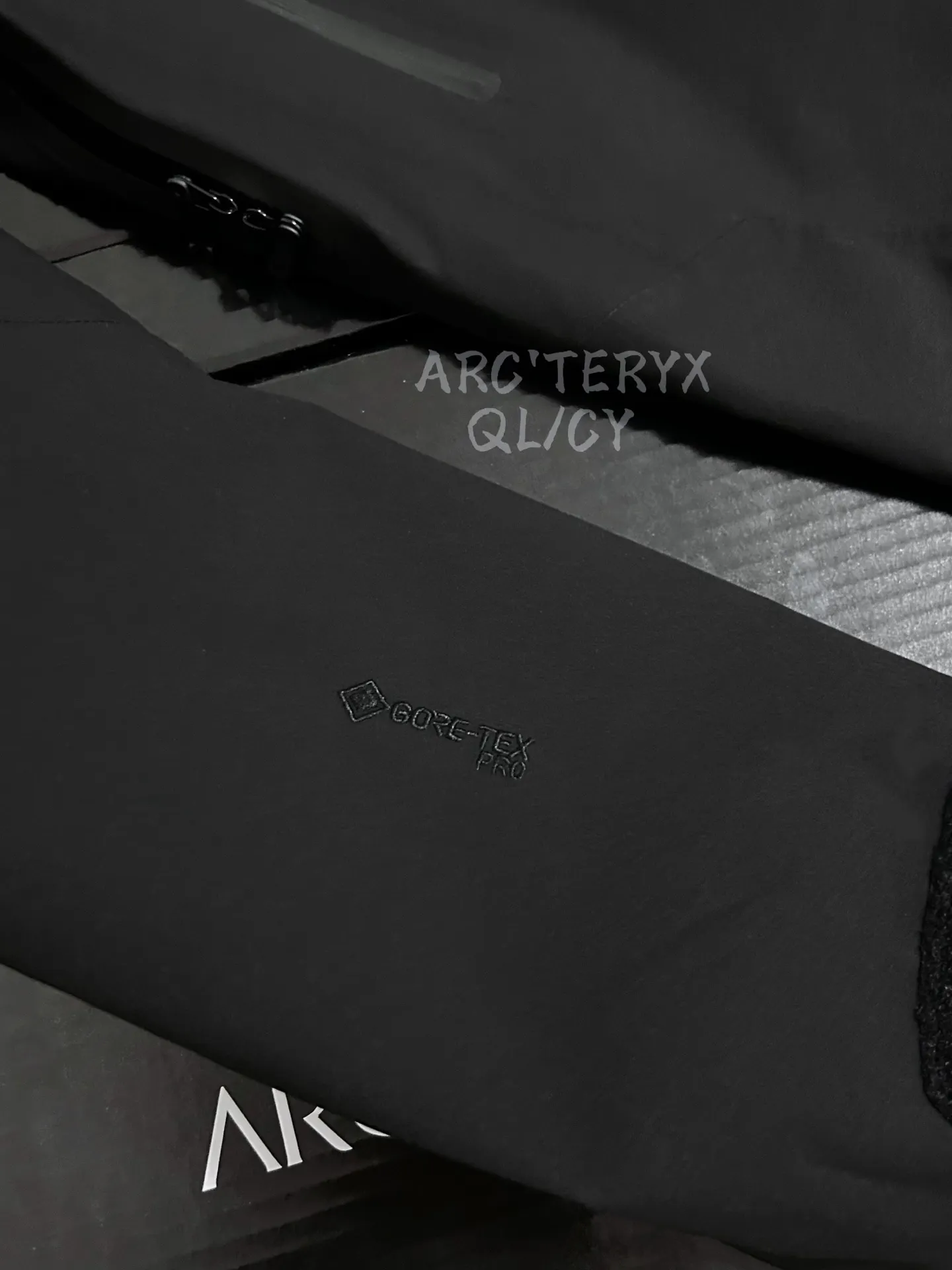 Beta SV GORE-TEX Pro Hardshell Jacket D42020901 — view 3