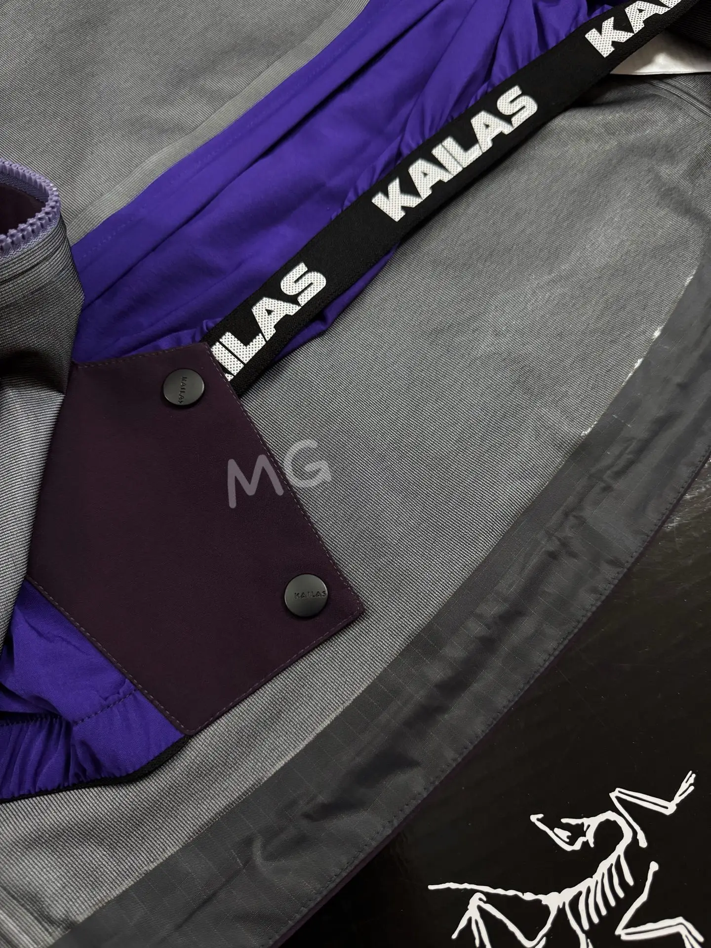 KAILAS MONT-X Waterproof Hardshell Hooded Jacket D43020830 — view 7
