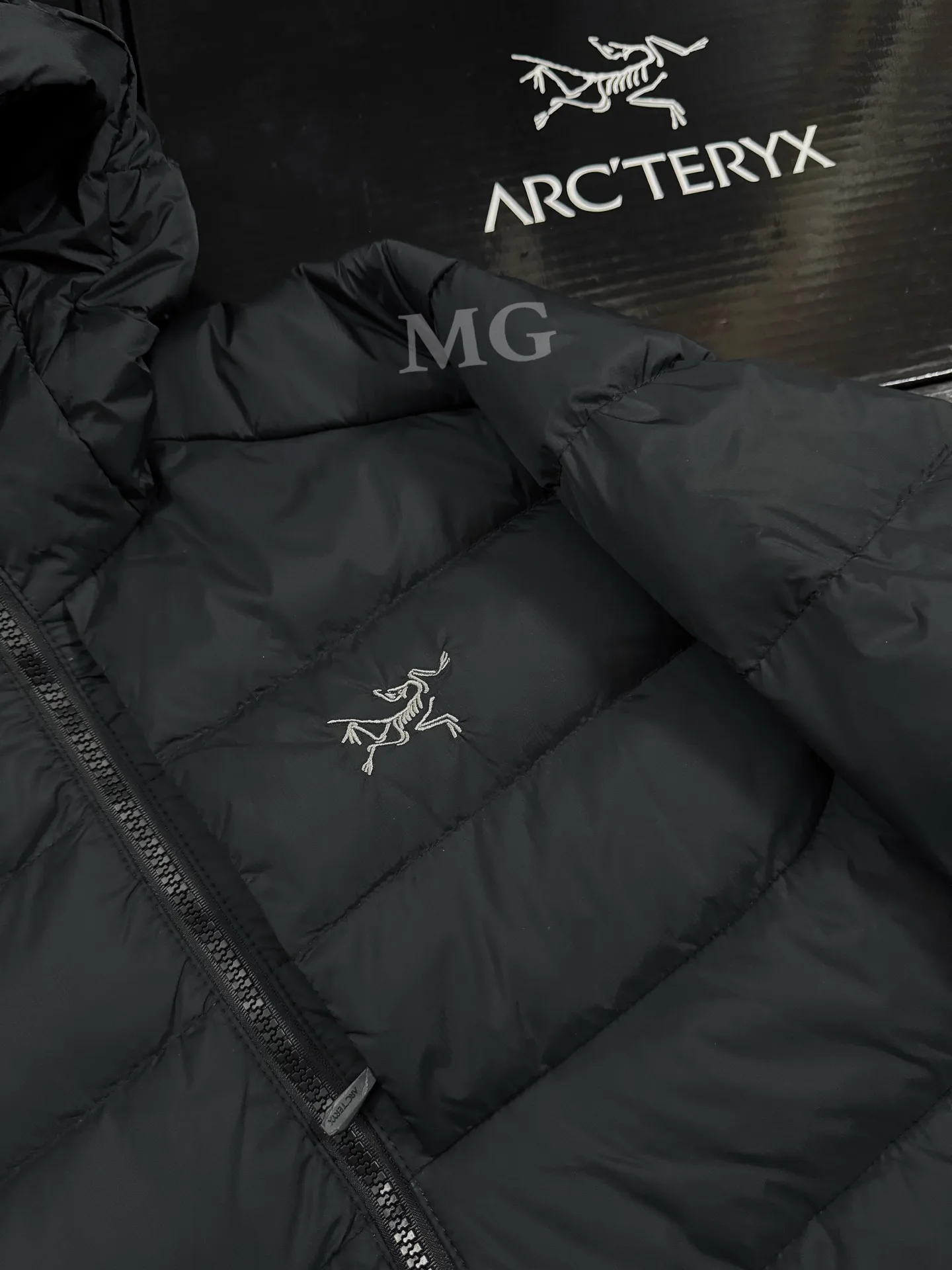 Thorium Hooded Down Puffer Jacket D43020639 — view 3