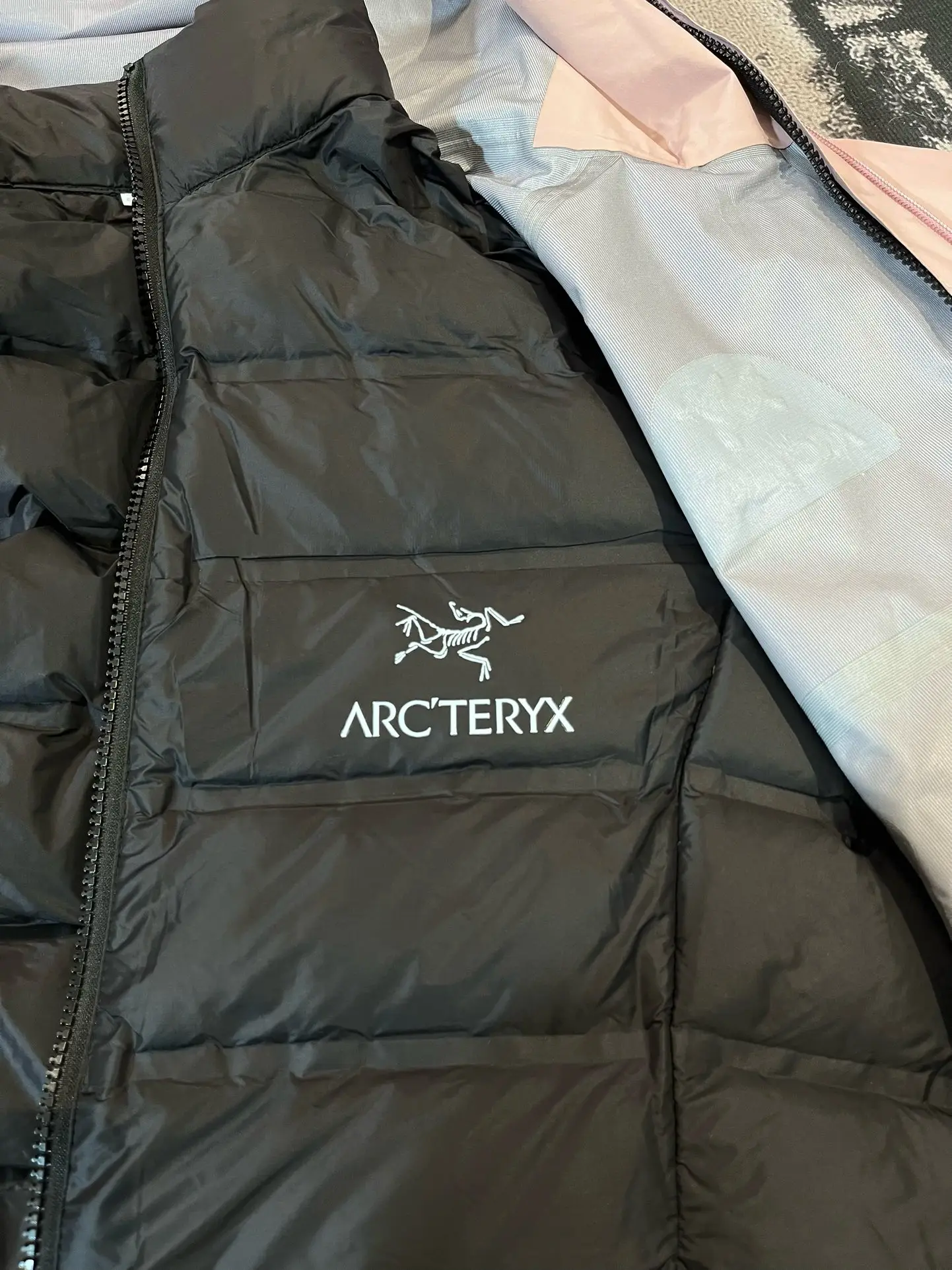 Beta LT 3-in-1 GORE-TEX Jacket with Removable Down Liner D44020621 — view 3