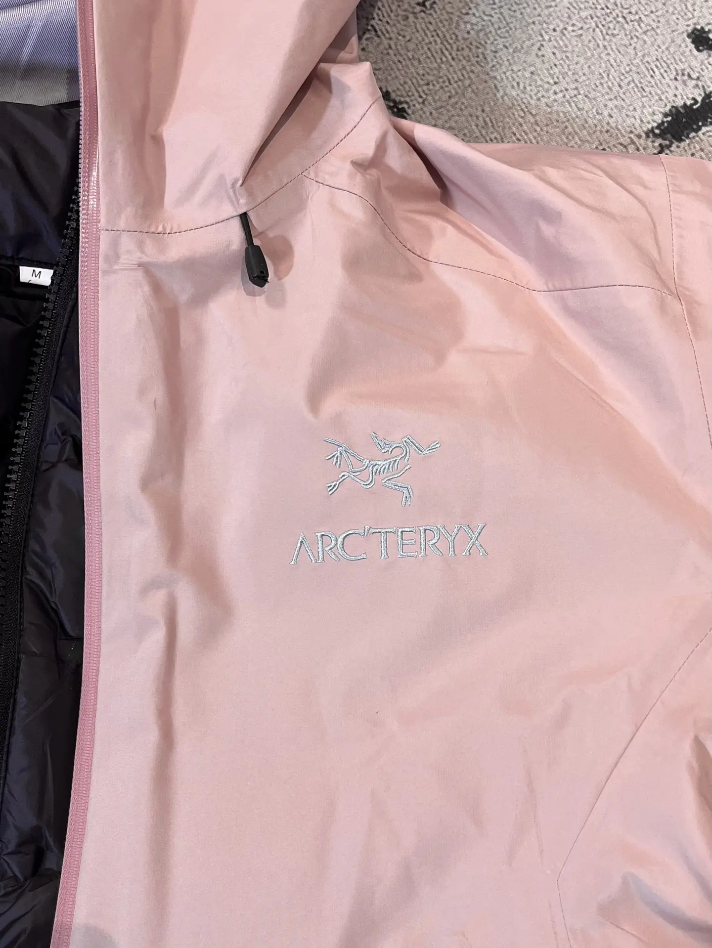 Beta LT 3-in-1 GORE-TEX Jacket with Removable Down Liner D44020621 — view 4