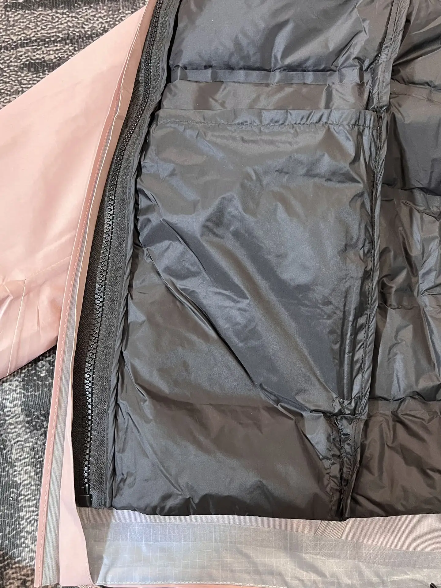 Beta LT 3-in-1 GORE-TEX Jacket with Removable Down Liner D44020621 — view 7