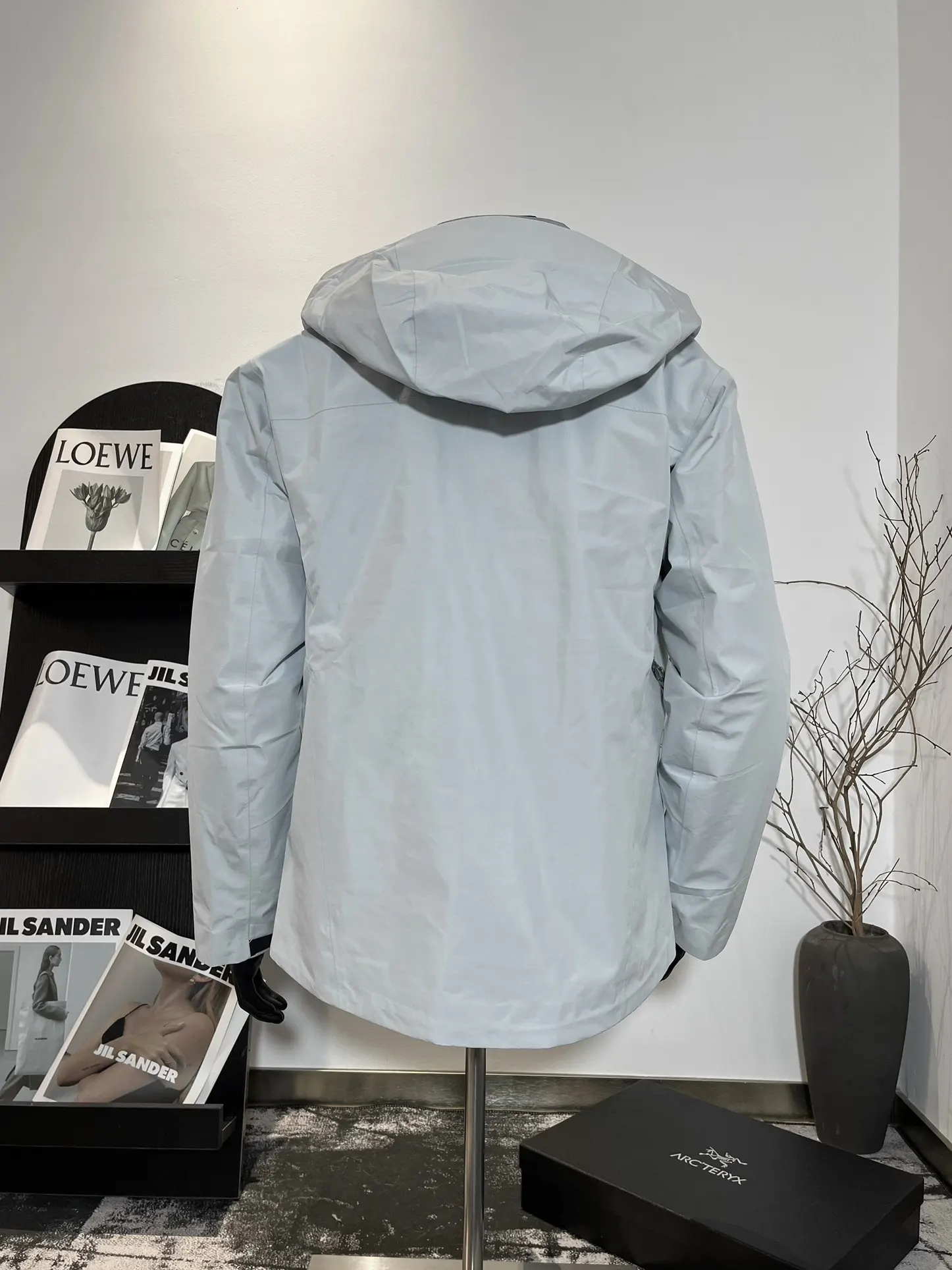 Beta LT GORE-TEX 3-in-1 Hooded Jacket D44020620 — view 2