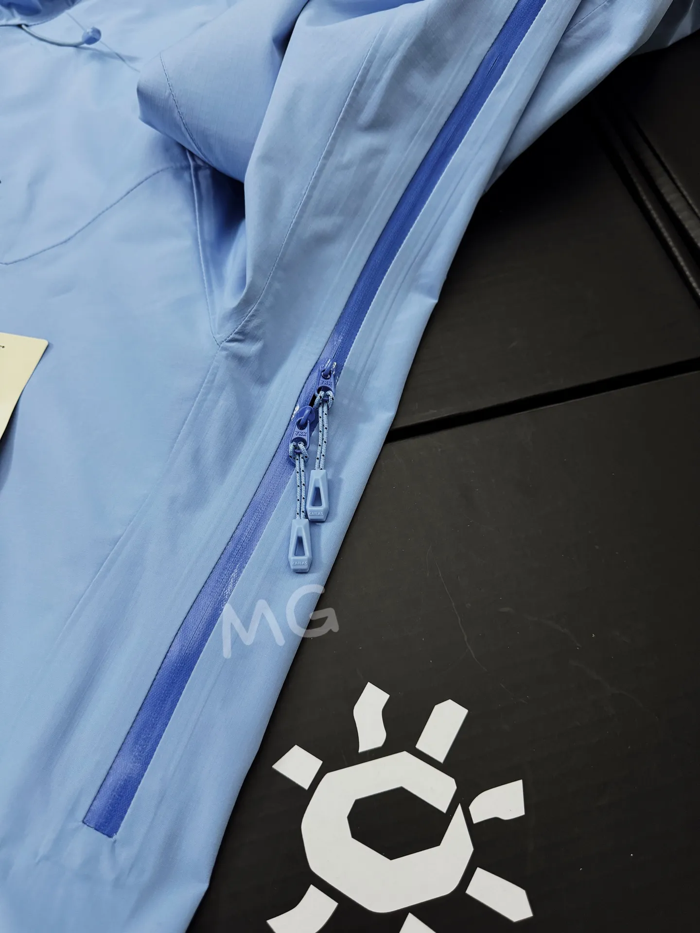 KAILAS Mont-X Pro Waterproof Hardshell Jacket D46020633 — view 7