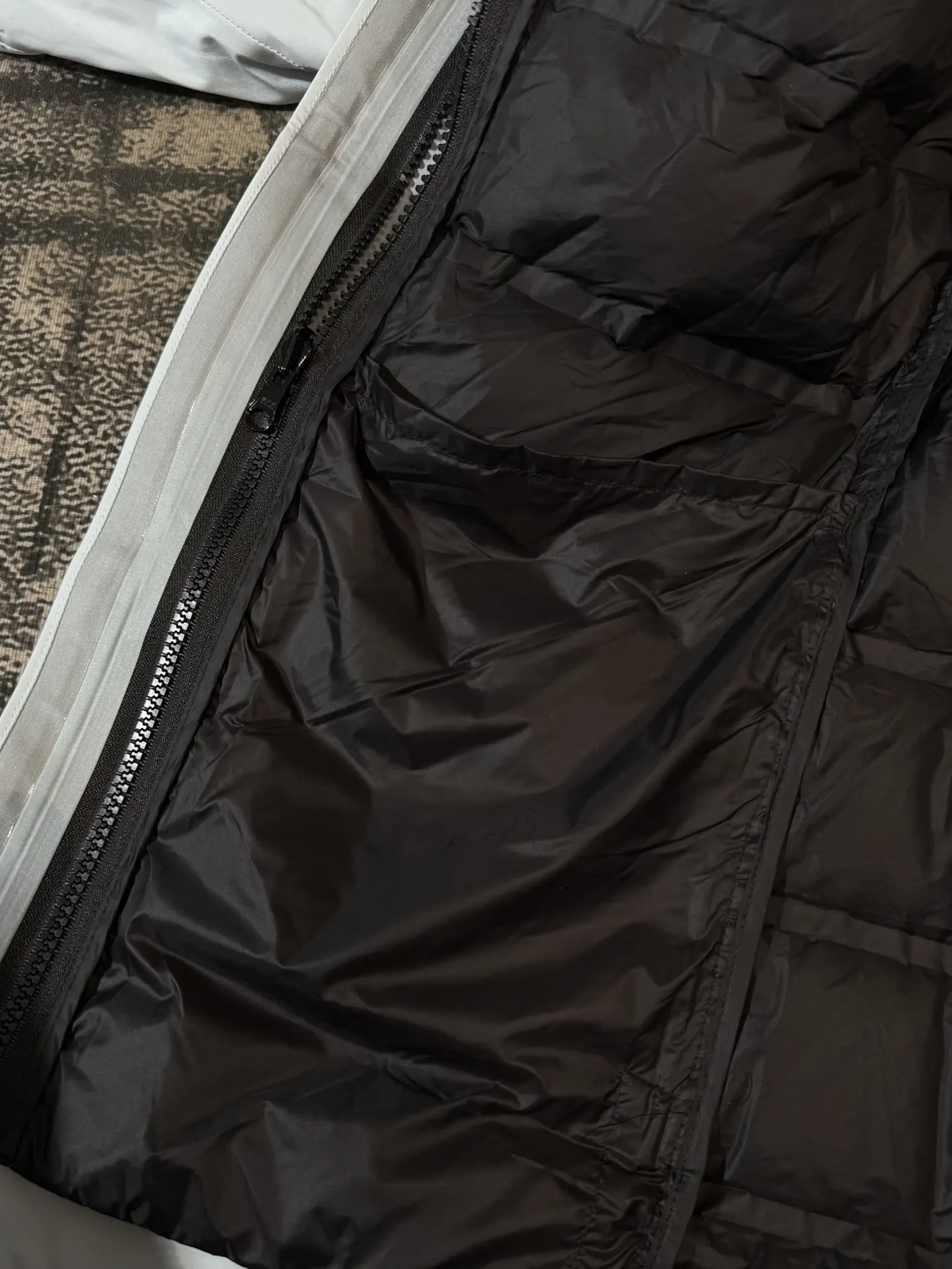 Alpha SV 3-in-1 GORE-TEX Hardshell Jacket D48020698 — view 8
