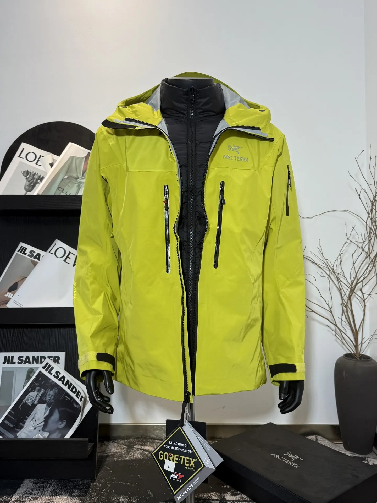 Alpha SV 3-in-1 GORE-TEX Down Jacket D48020697