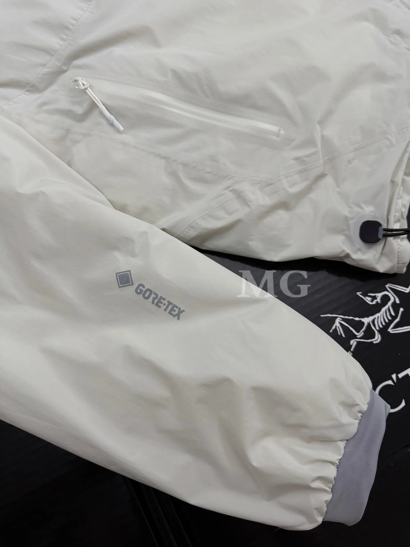 System_A Kobah Parka GORE-TEX Down Jacket D50020658 — view 3