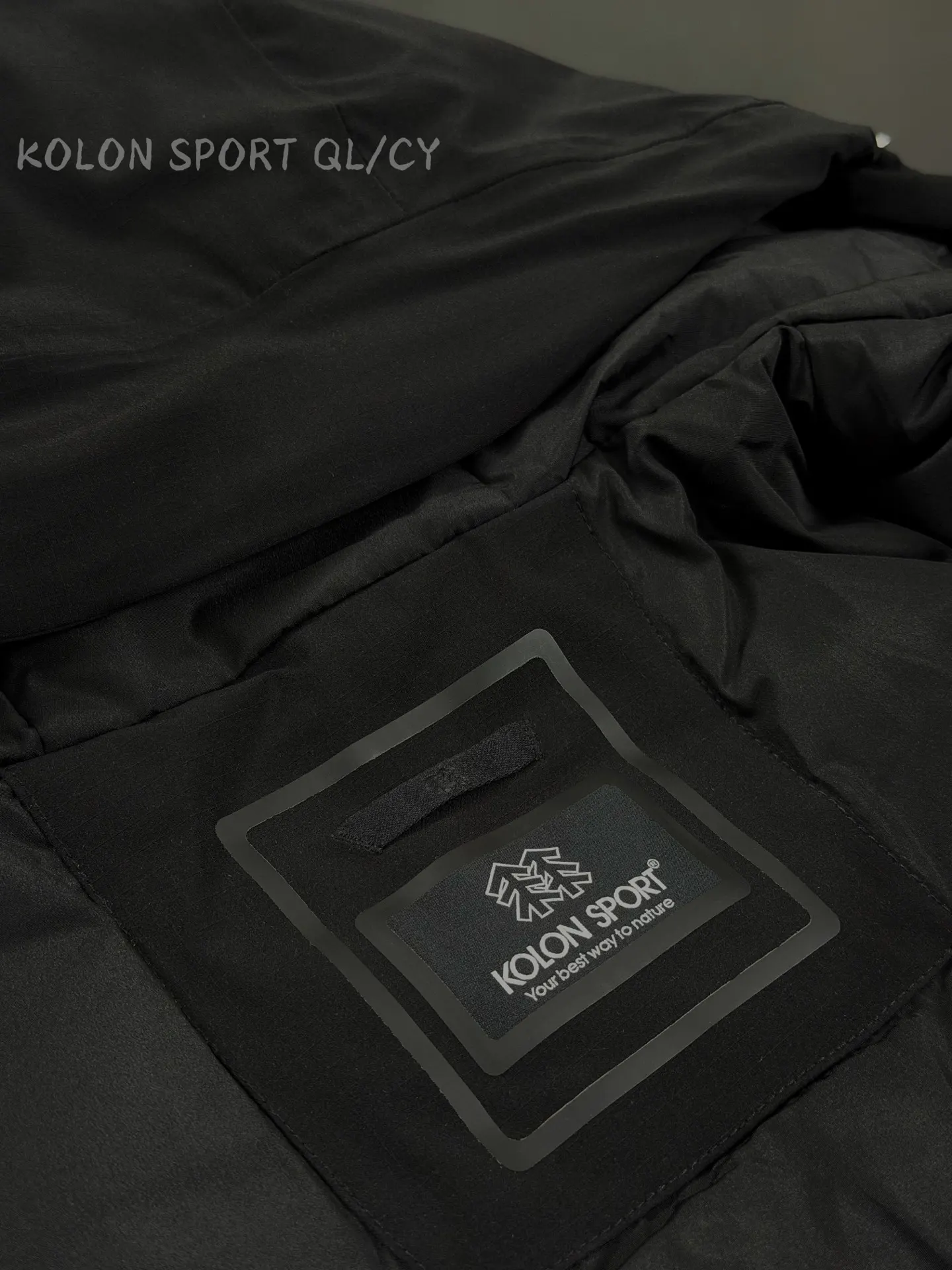 GORE-TEX 800-Fill Goose Down Hooded Jacket D51020973 — view 9