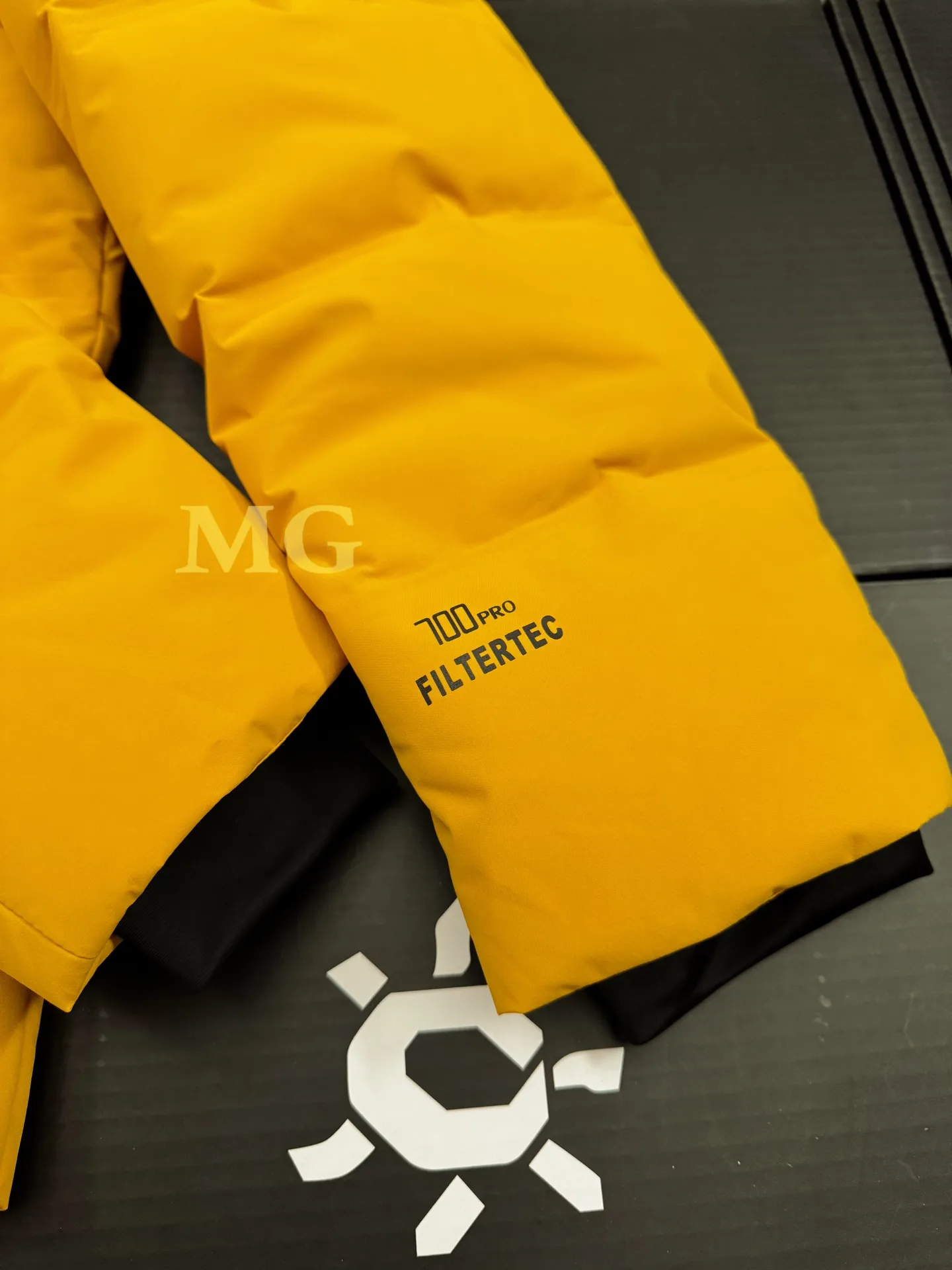 Dagu 700-Fill Goose Down Puffer Jacket D52020678 — view 5
