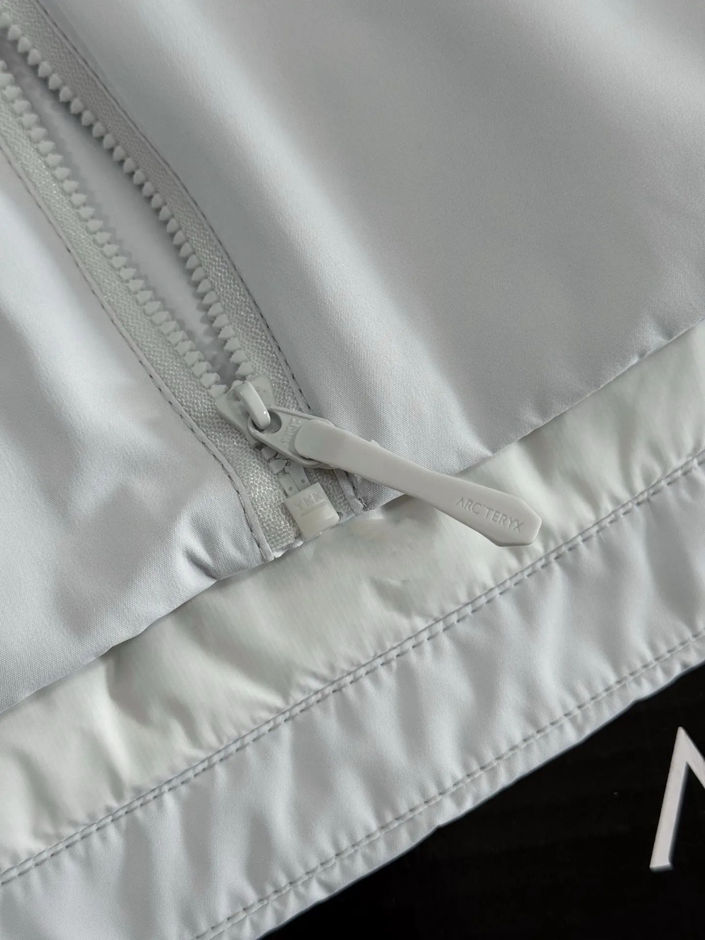 Solano GORE-TEX Down-Filled Hooded Jacket D52020887 — view 7