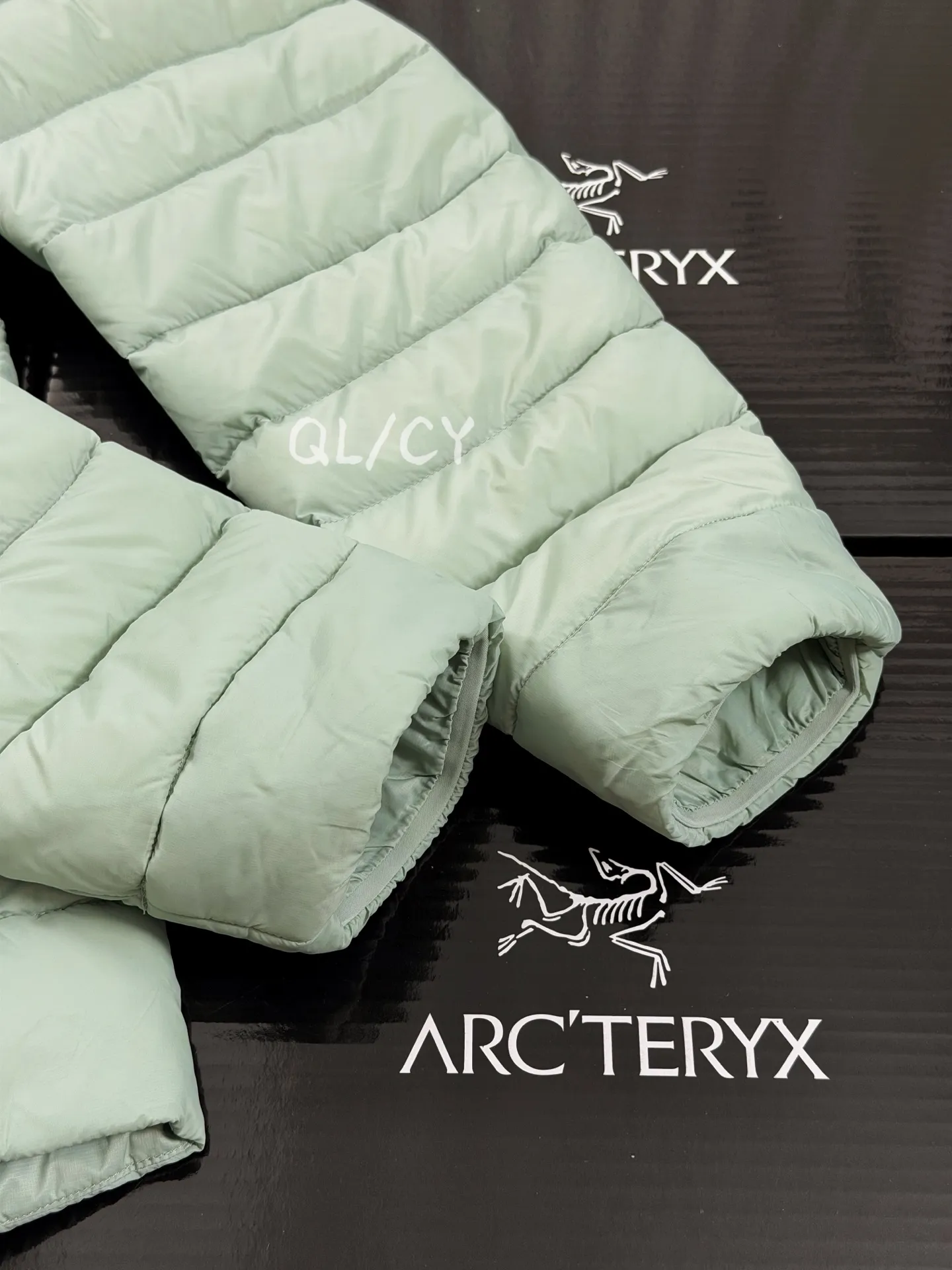 Cerium Hooded Down Puffer Jacket D52020955 — view 6