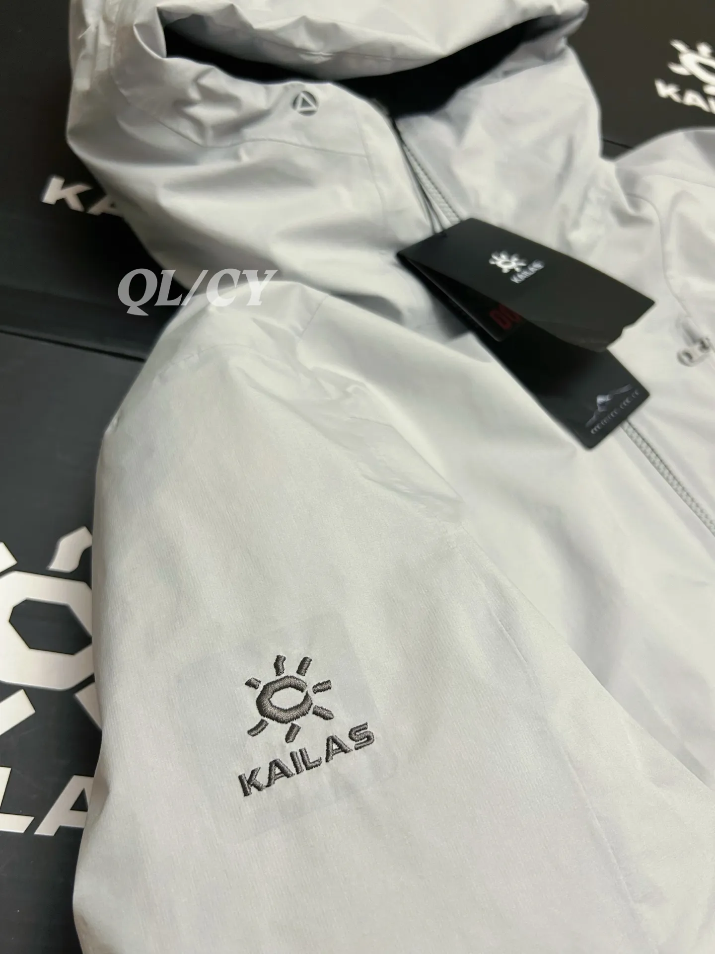 Kailas Caucasus Filtertec Down-Filled Hardshell Jacket D55020728 — view 5