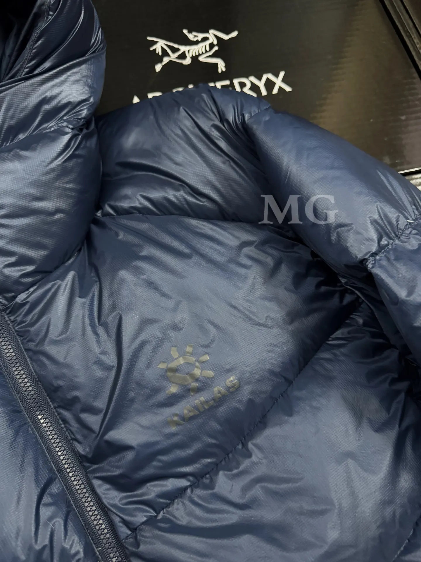 KAILAS 5000GT 1000-Fill Hooded Down Jacket D56020707 — view 2