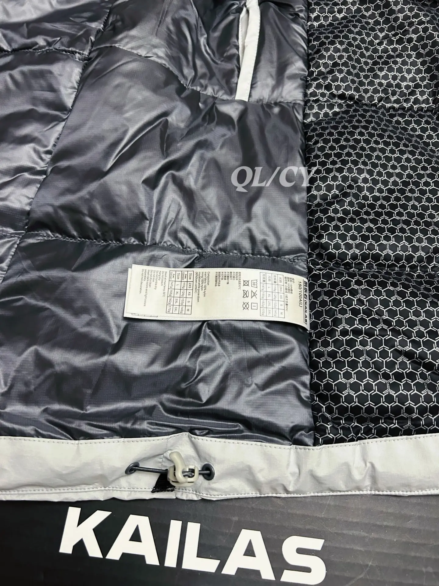 Aspen Hardshell Down-Filled Hooded Jacket D56020724 — view 7