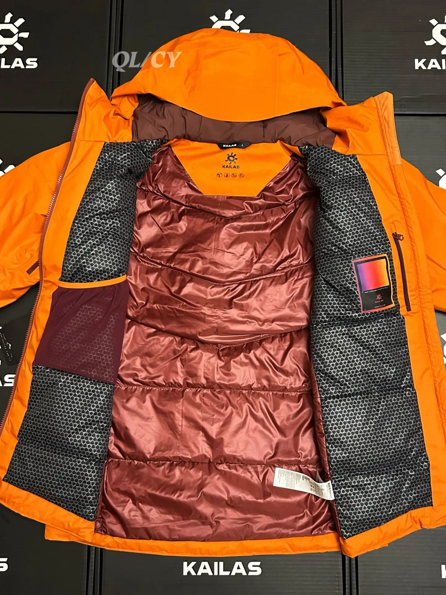Aspen Hardshell Down-Filled Hooded Jacket D56020722 — view 9