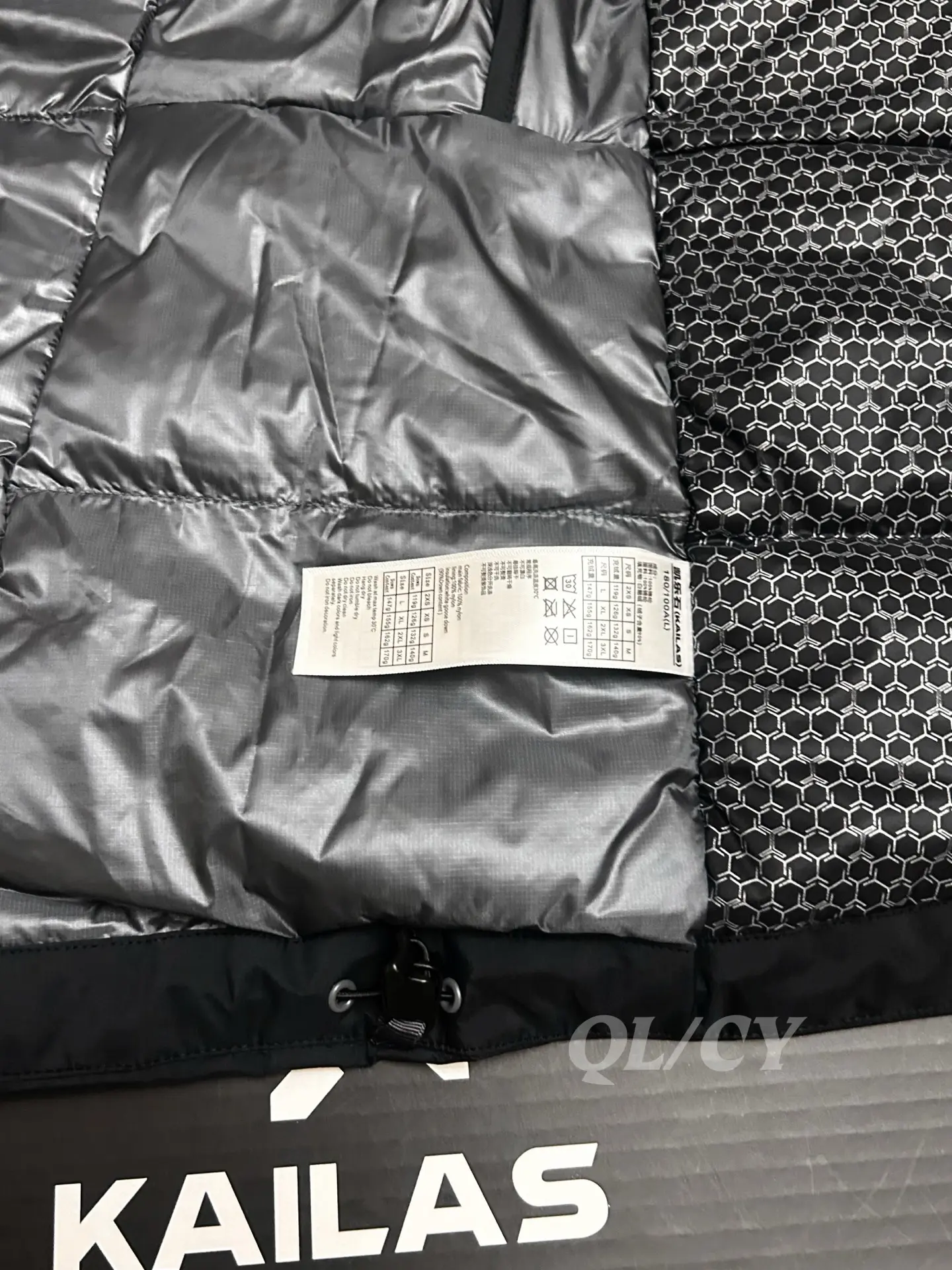 Aspen Hardshell 700-Fill Down Jacket D56020727 — view 7