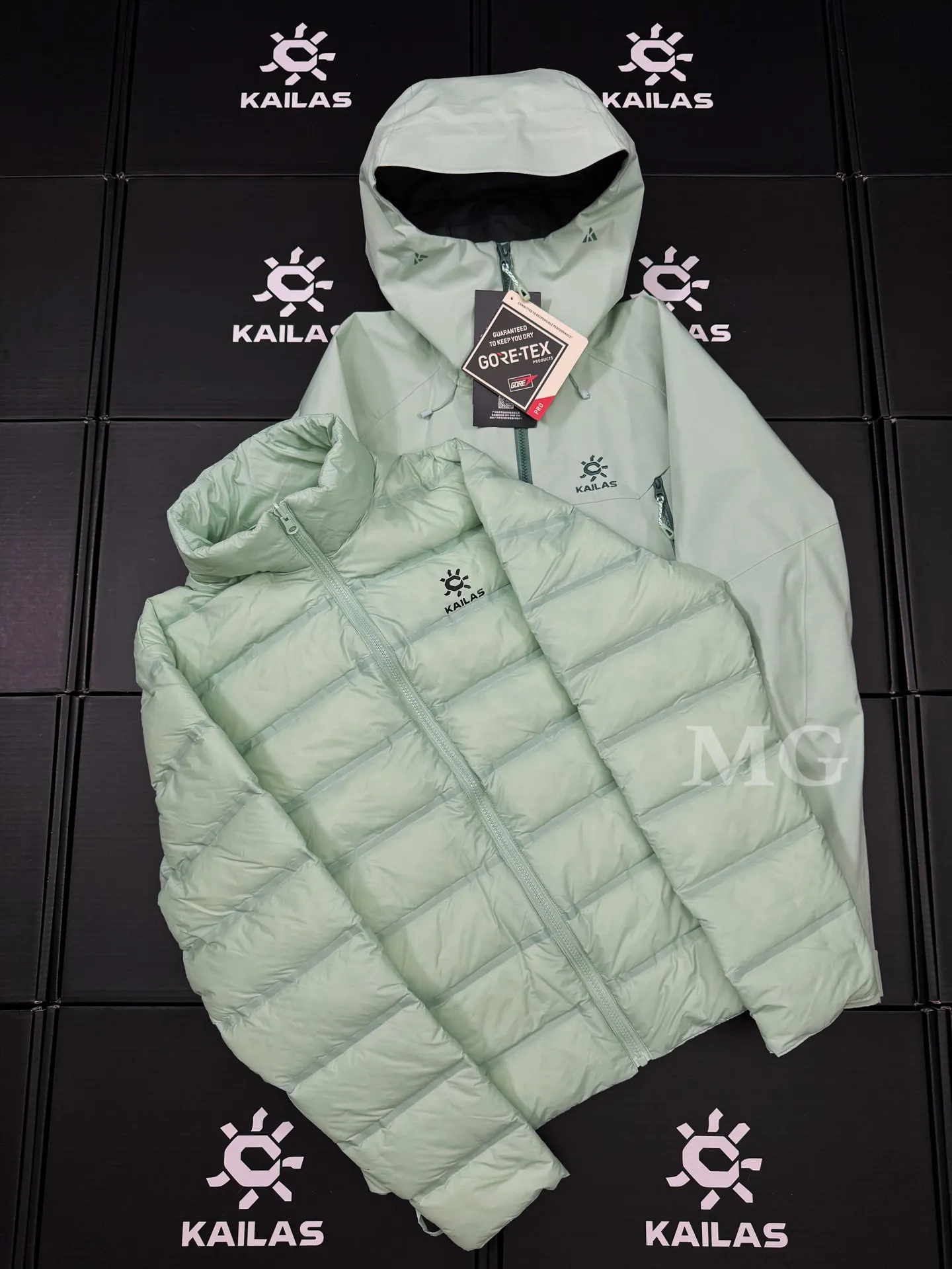 Mont-X 3-in-1 GORE-TEX Down Jacket D58020911