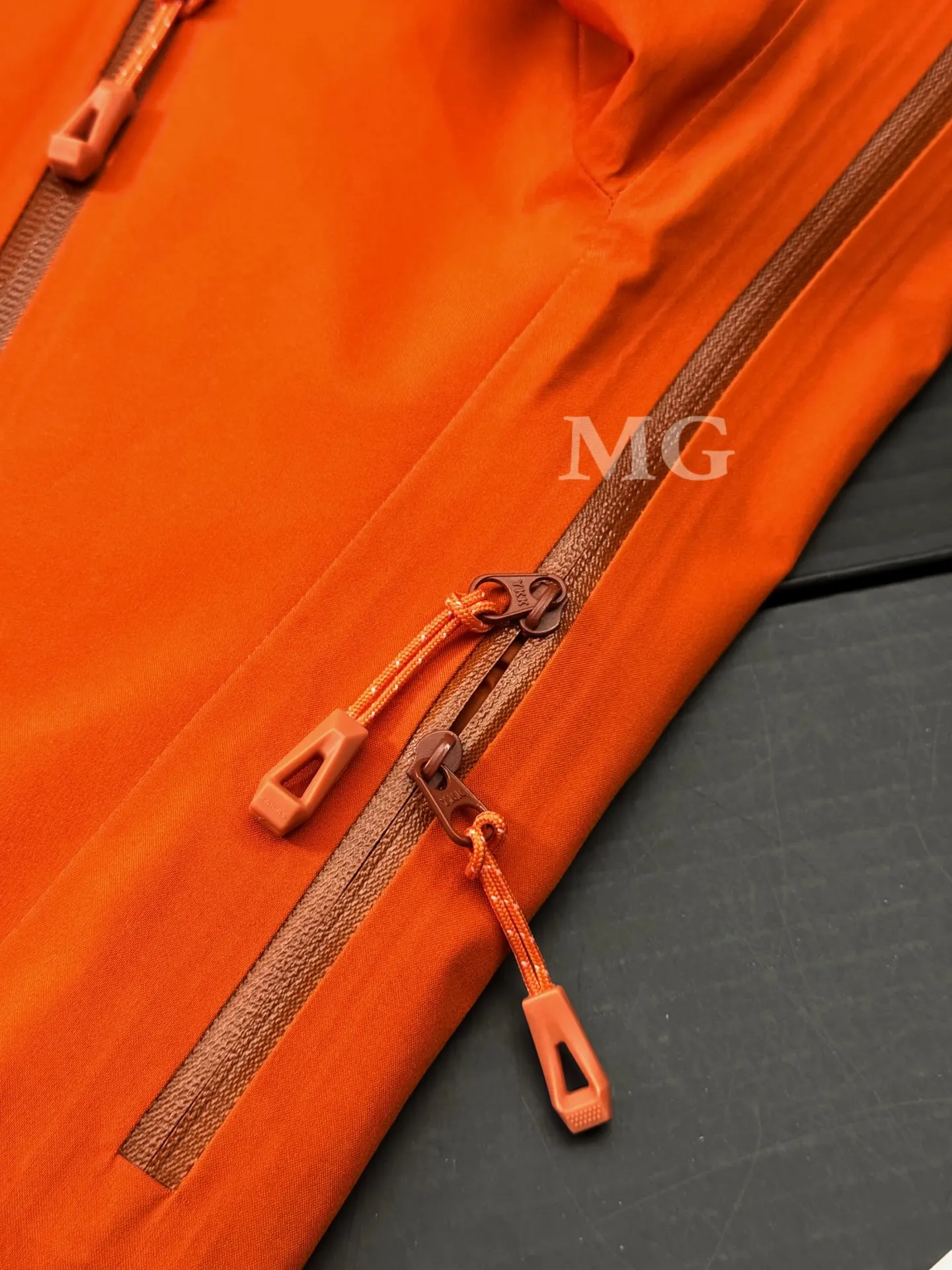 Mont-X 3-in-1 GORE-TEX Down Jacket D58020908 — view 6