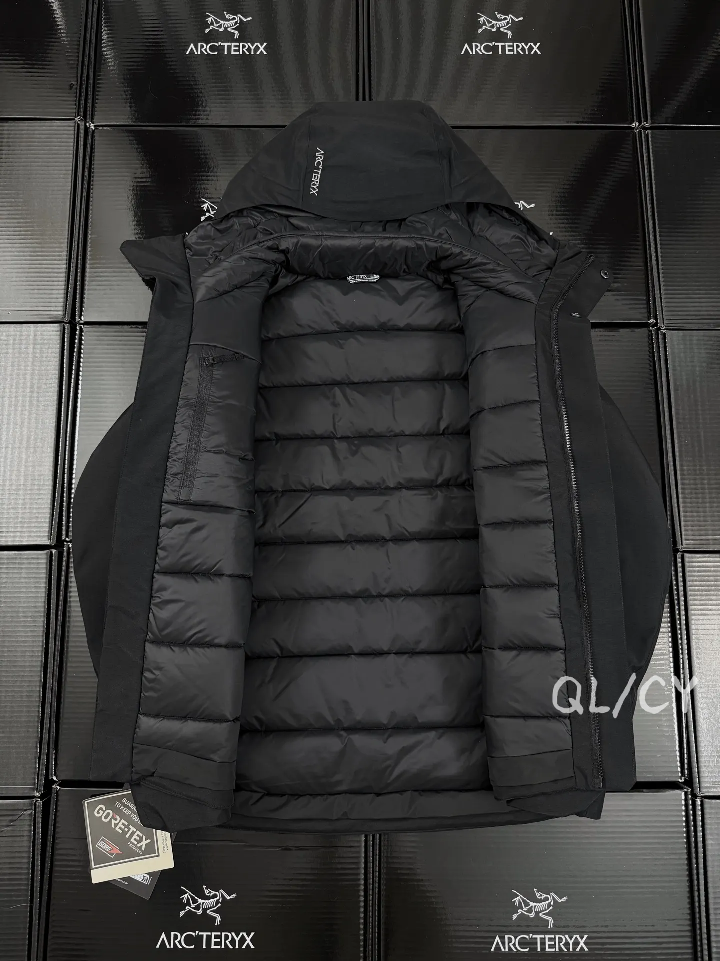 Therme GORE-TEX Down-Filled Hooded Jacket D58020970 — view 8
