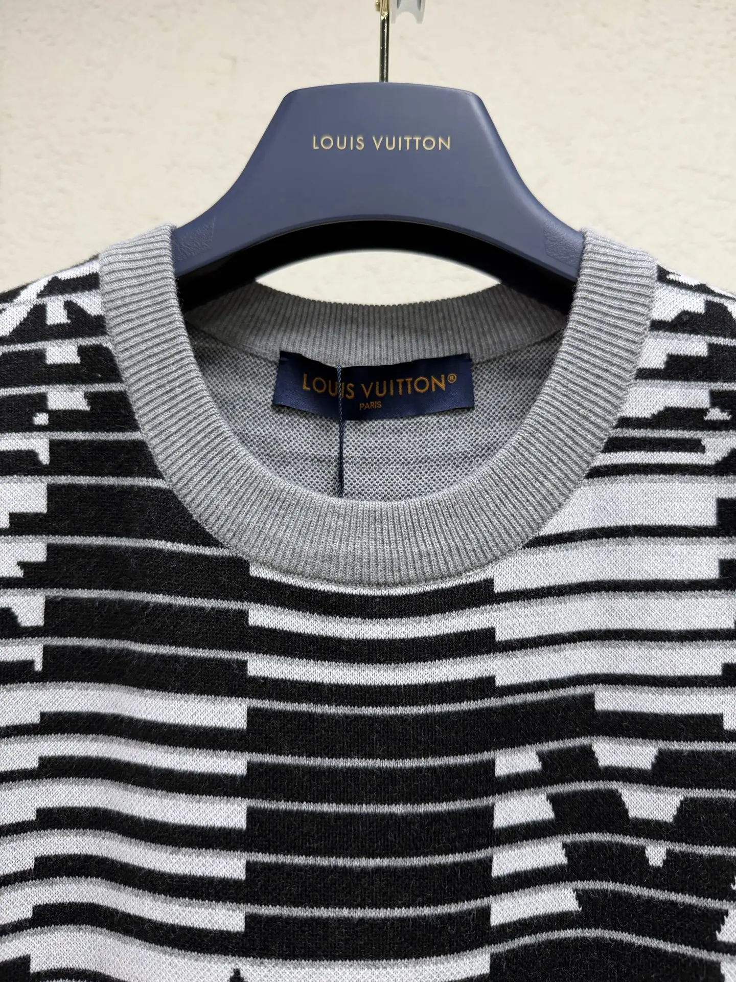 Monogram Jacquard Knit T-Shirt D24519092 — view 8