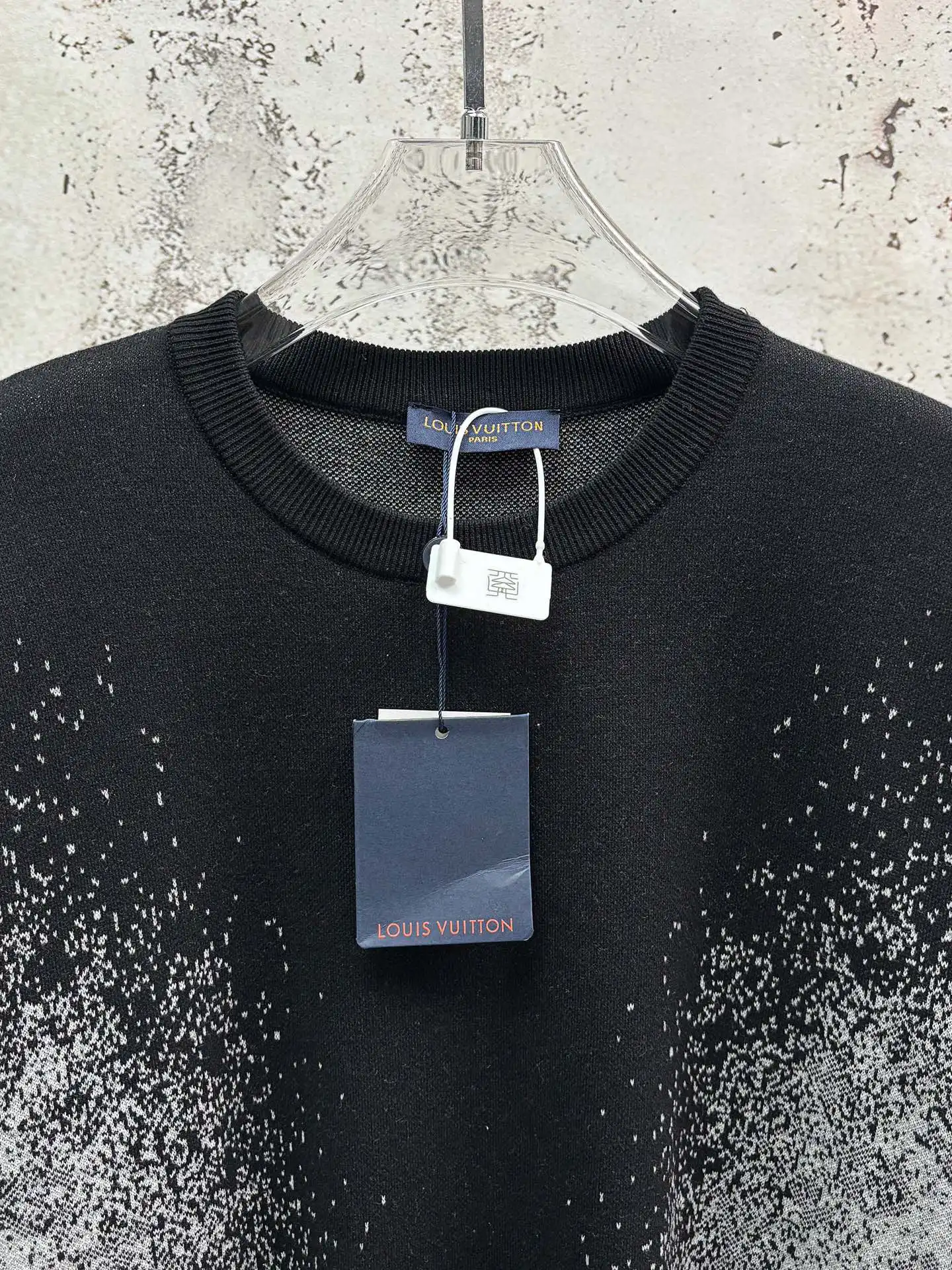 Monogram Gradient Knit T-Shirt D19014325 — view 6