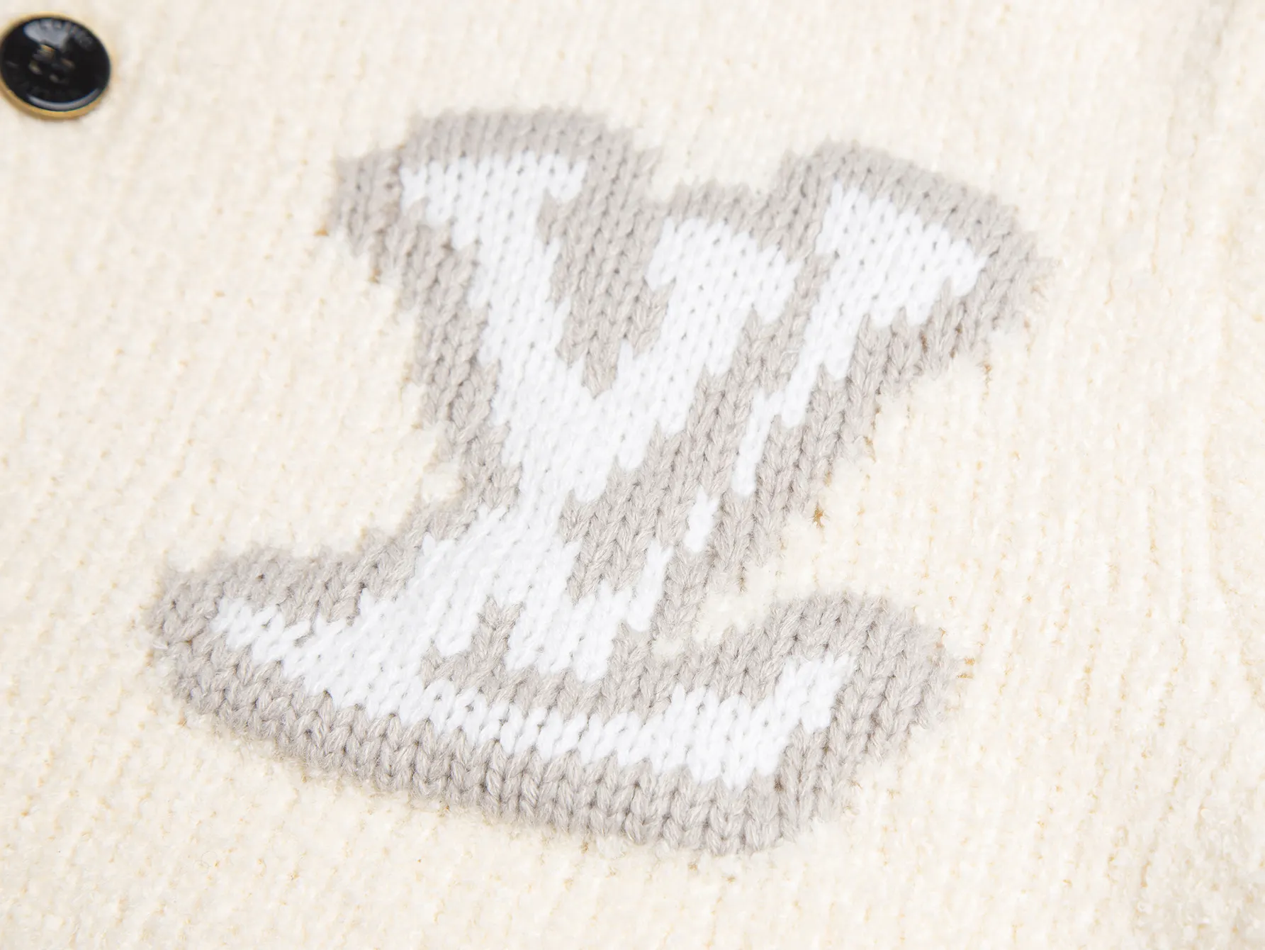 Logo Intarsia Wool-Blend Cardigan D22016388 — view 3