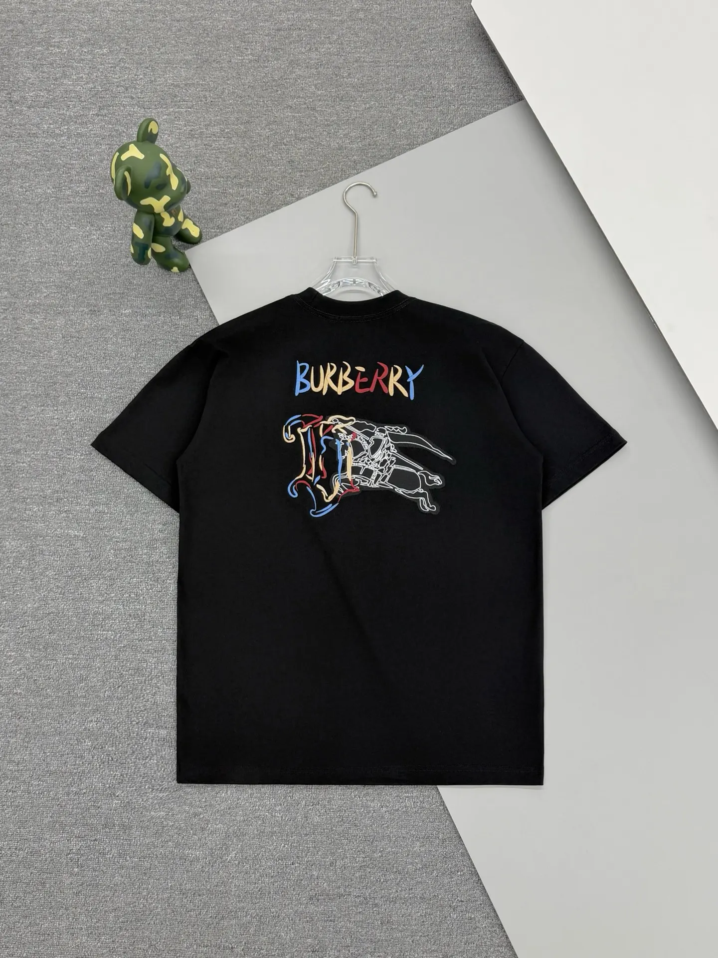 Embroidered Rainbow Equestrian Knight T-Shirt D13513785 — view 2