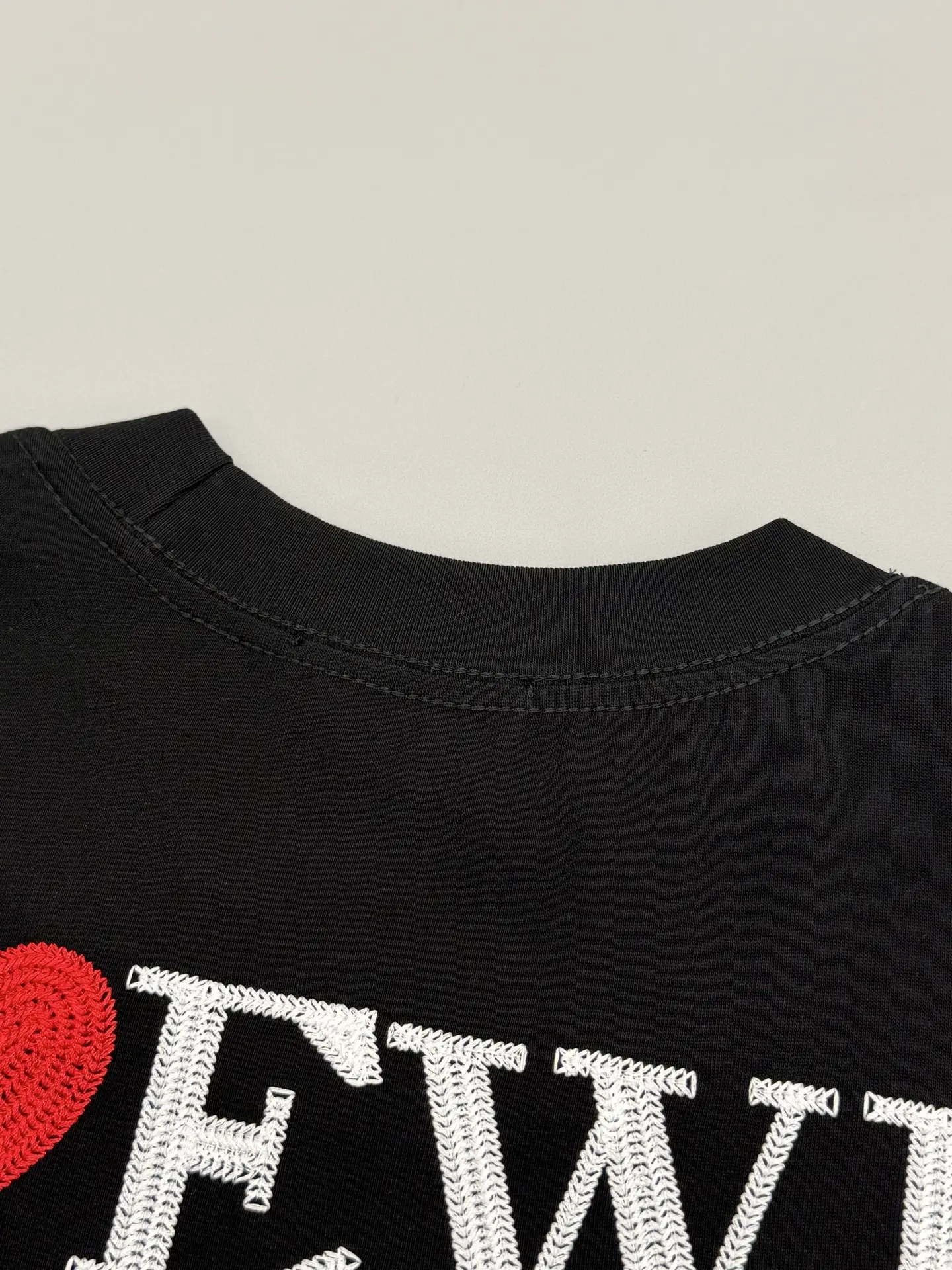 Logo Embroidery Heavyweight Cotton T-Shirt D13513787 — view 7