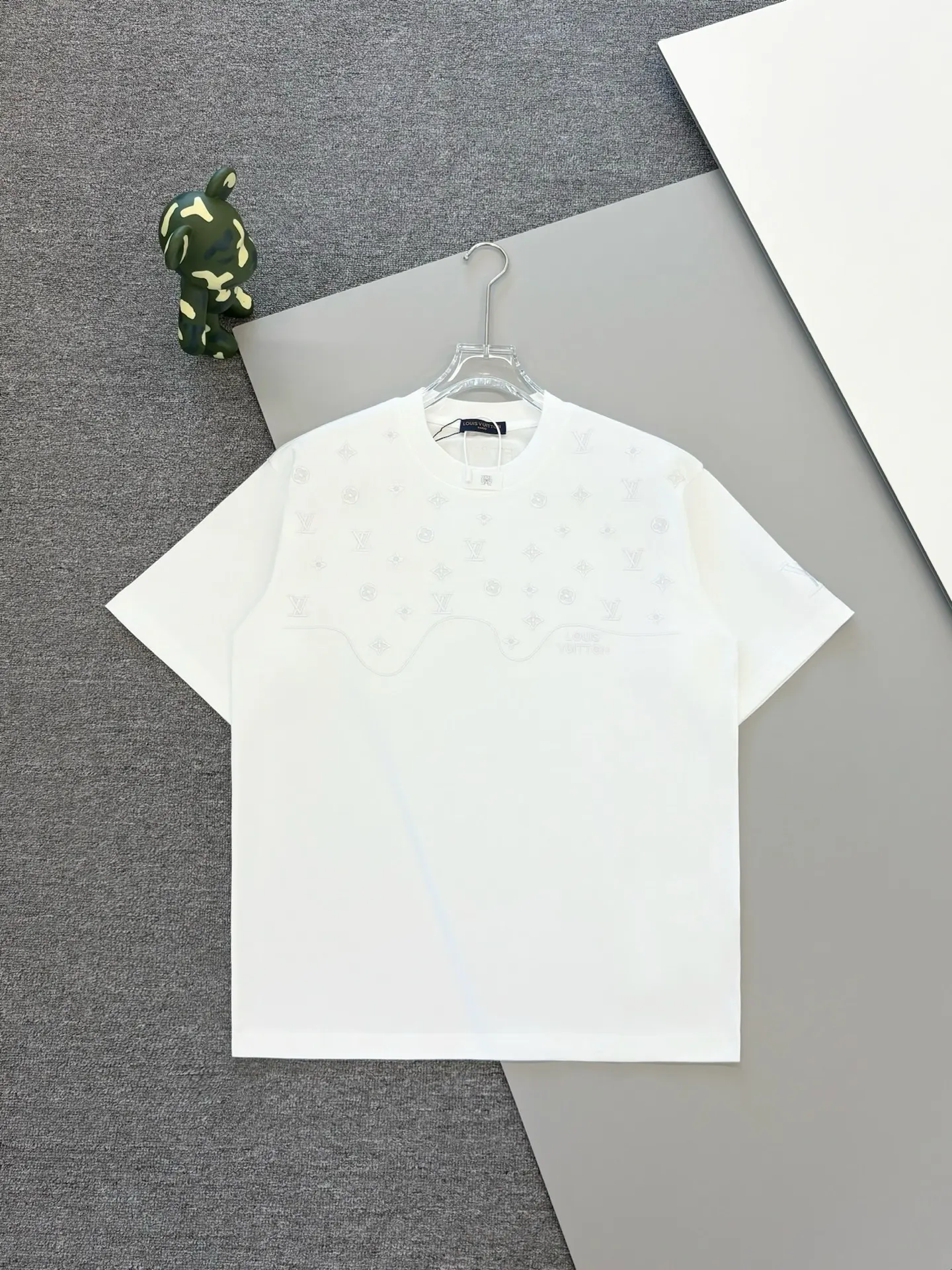 Monogram Embroidered Cotton T-Shirt D13513491