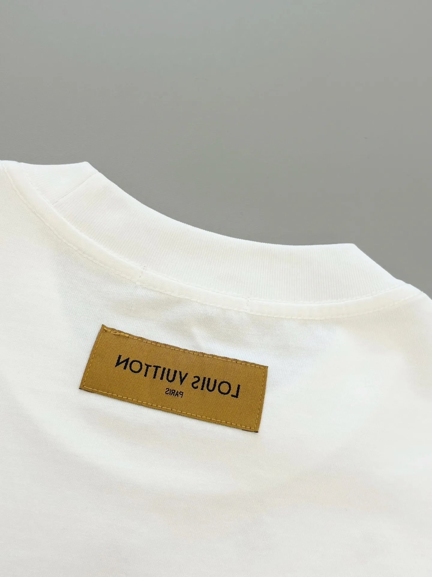 Monogram Embroidered Cotton T-Shirt D13513491 — view 7