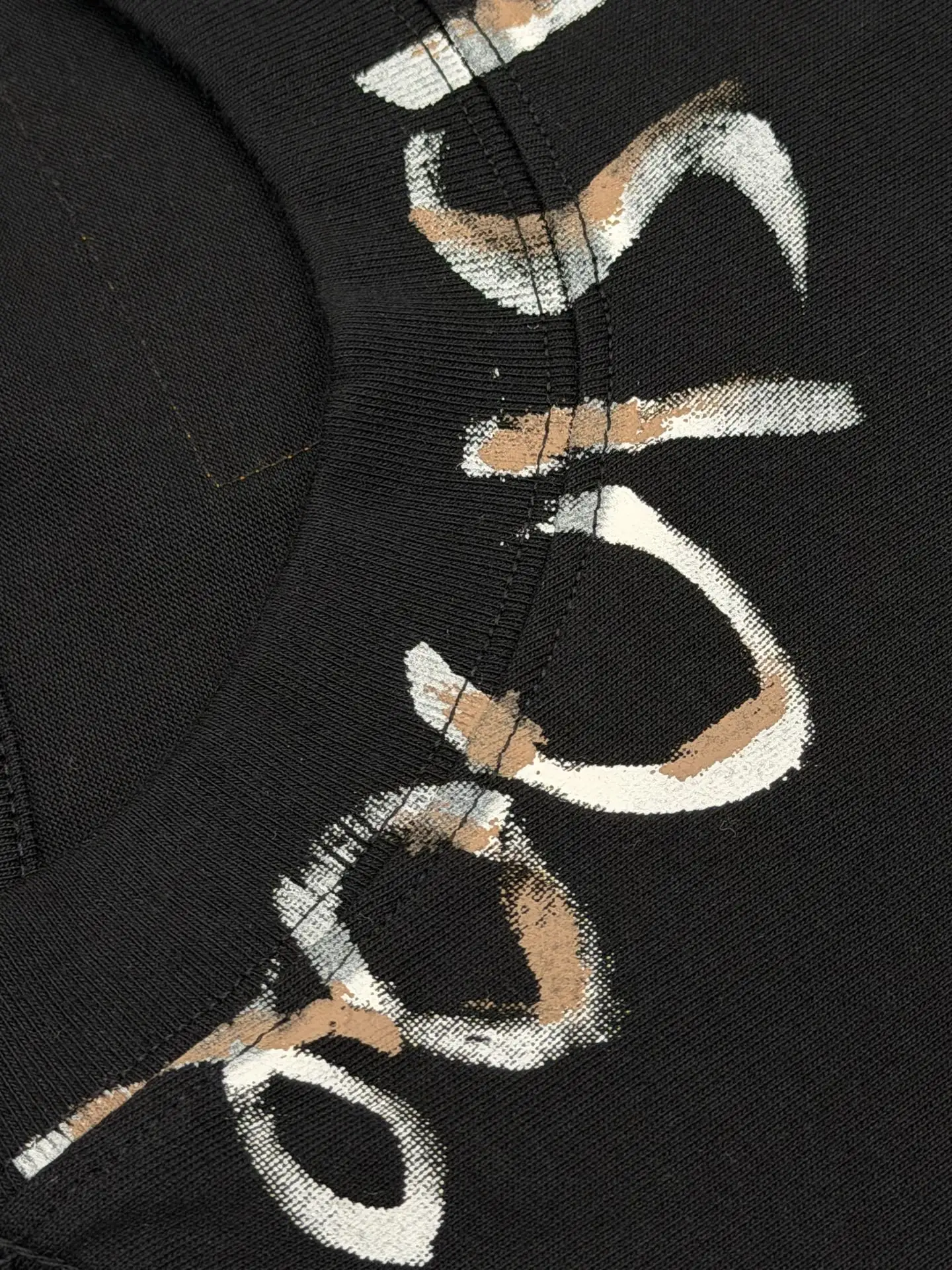 Hand-Painted Logo Crew-Neck T-Shirt D13513771 — view 4