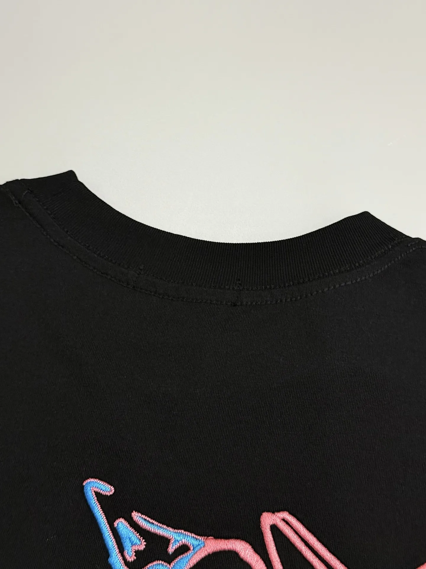 Embroidered Gradient Logo Cotton T-Shirt D13513757 — view 6