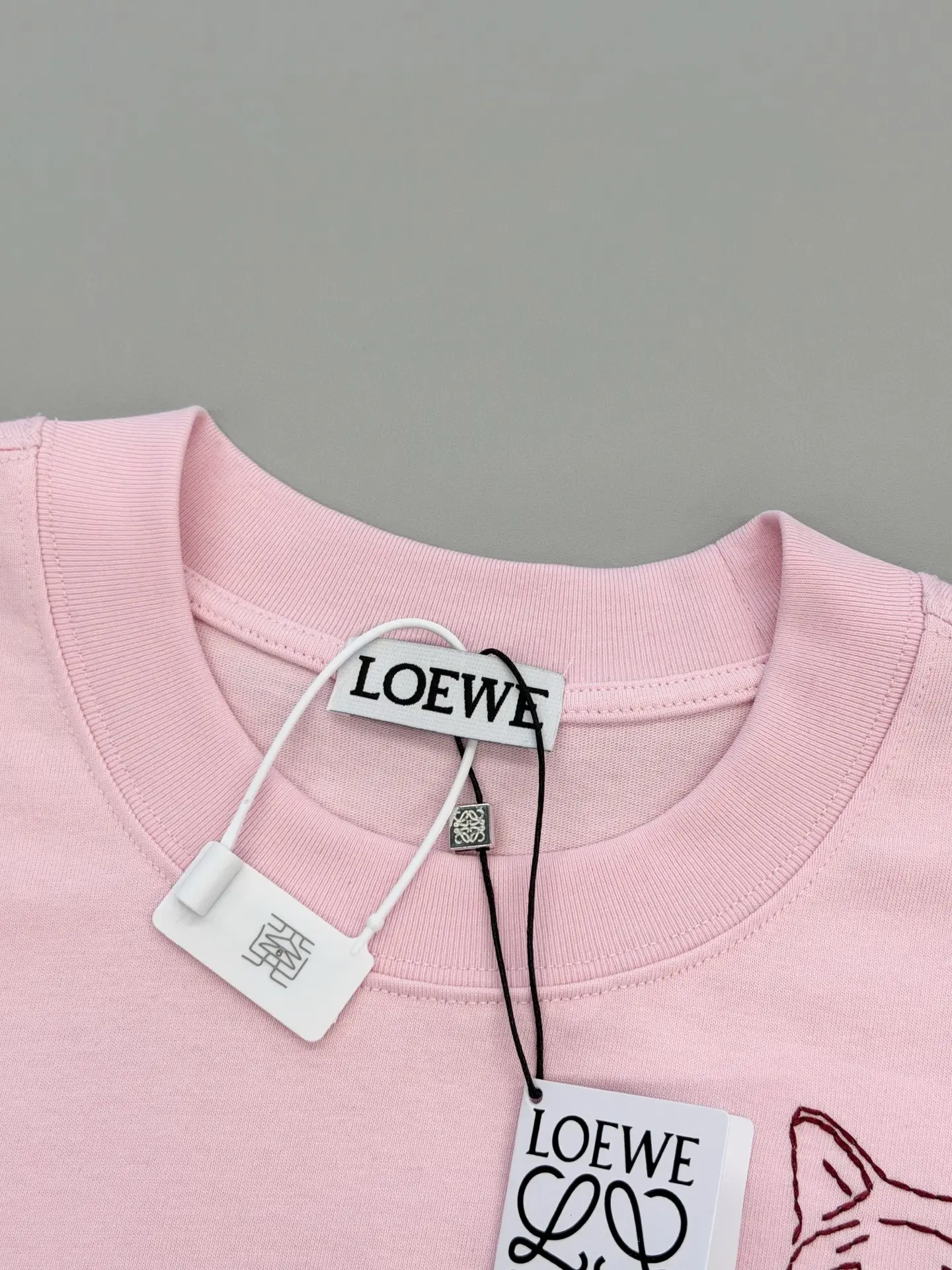 Loewe x Louis Wain Embroidered Cat T-Shirt D13513517 — view 3