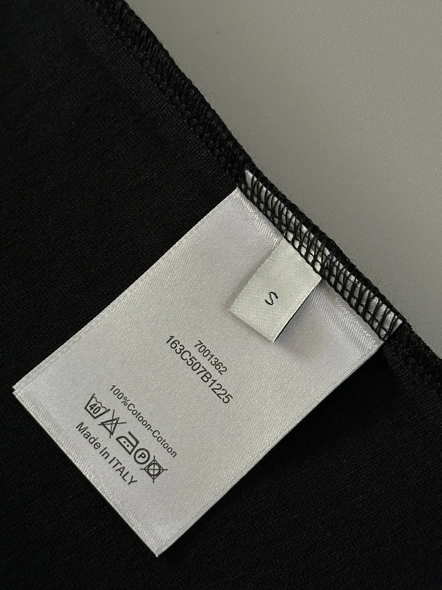 Embossed Logo Cotton T-Shirt D13513809 — view 8