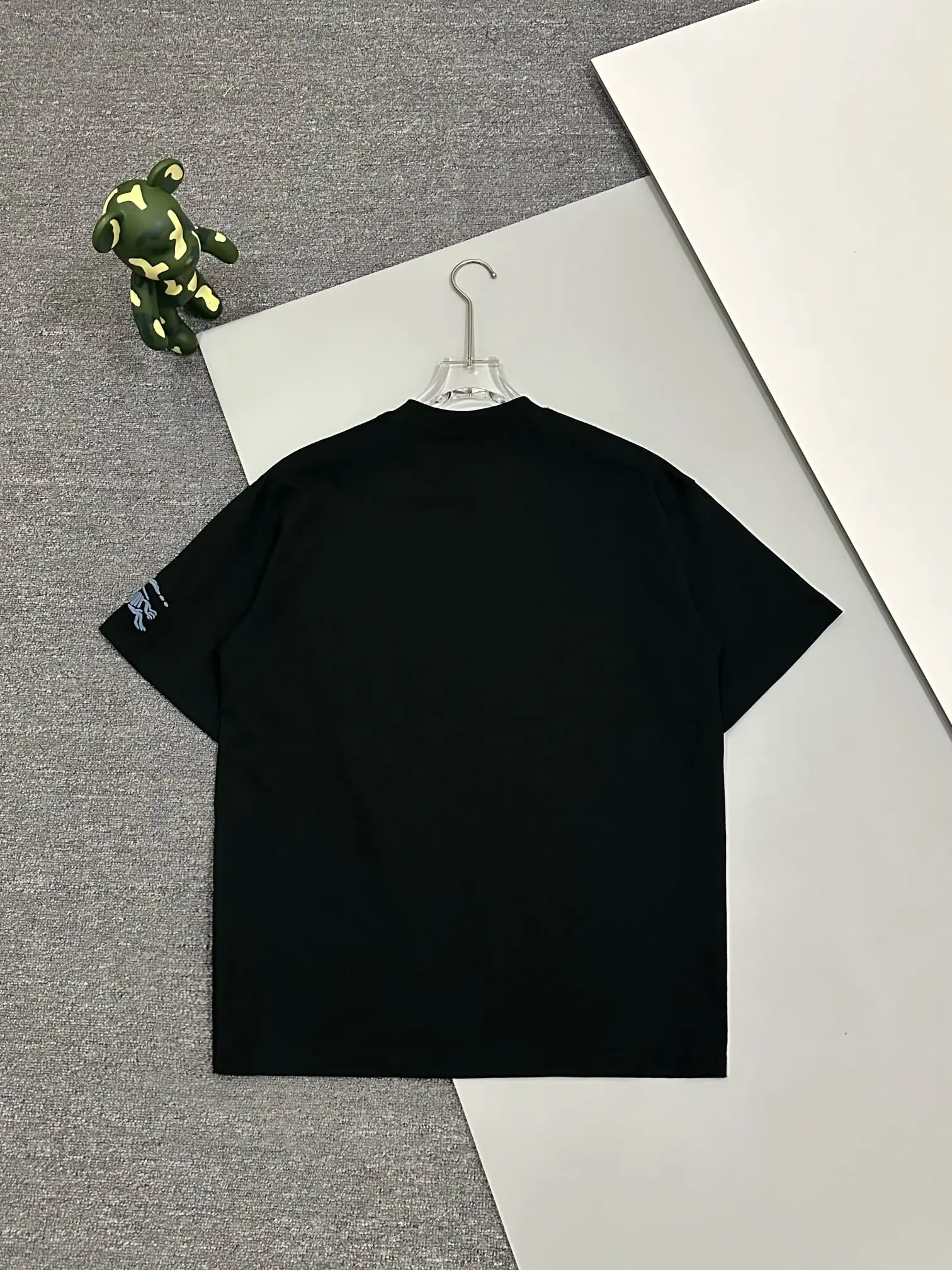 Embroidered Monogram Cotton T-Shirt D13513466 — view 2