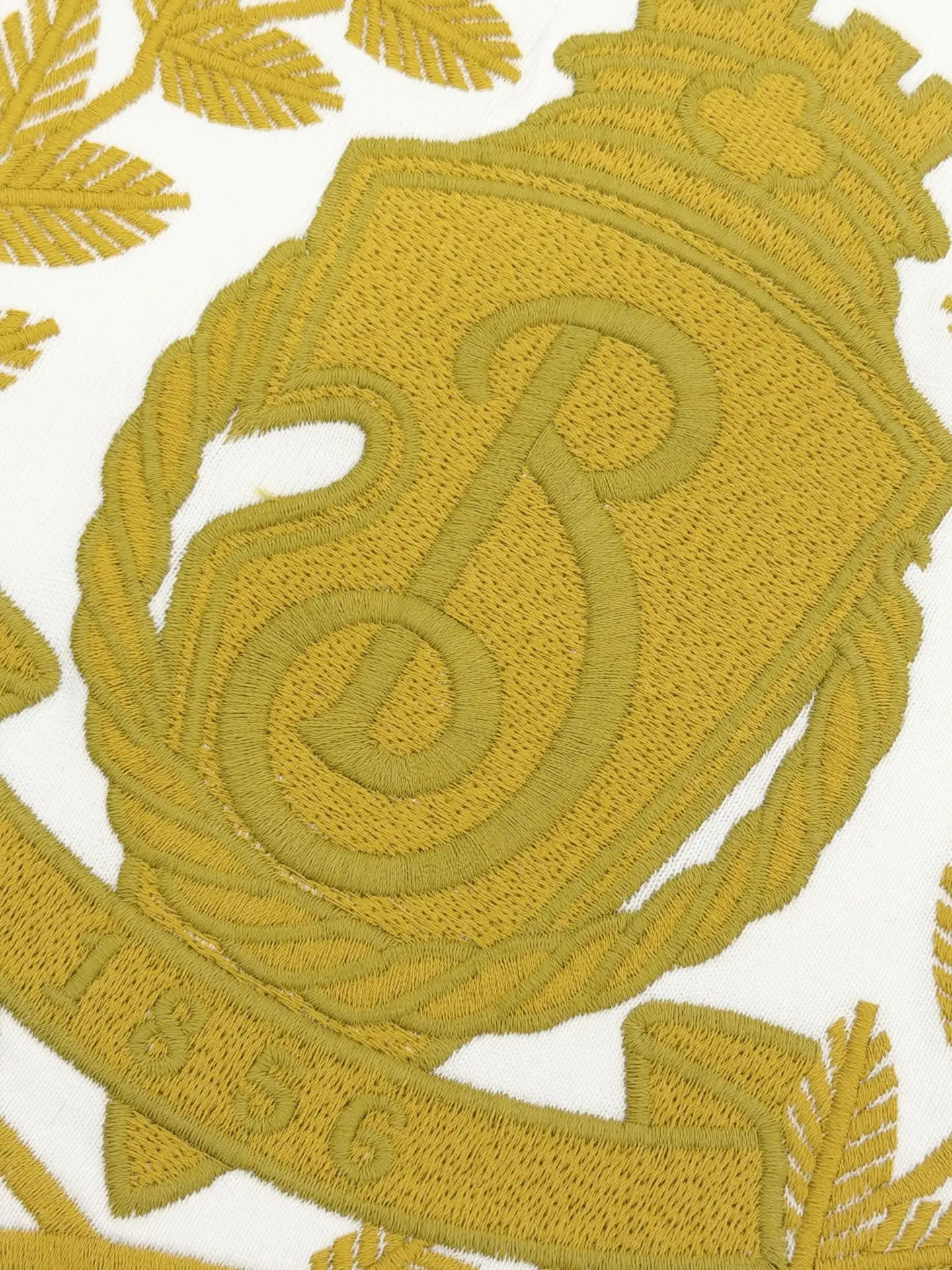 Embroidered Crest Cotton T-Shirt D14013479 — view 4