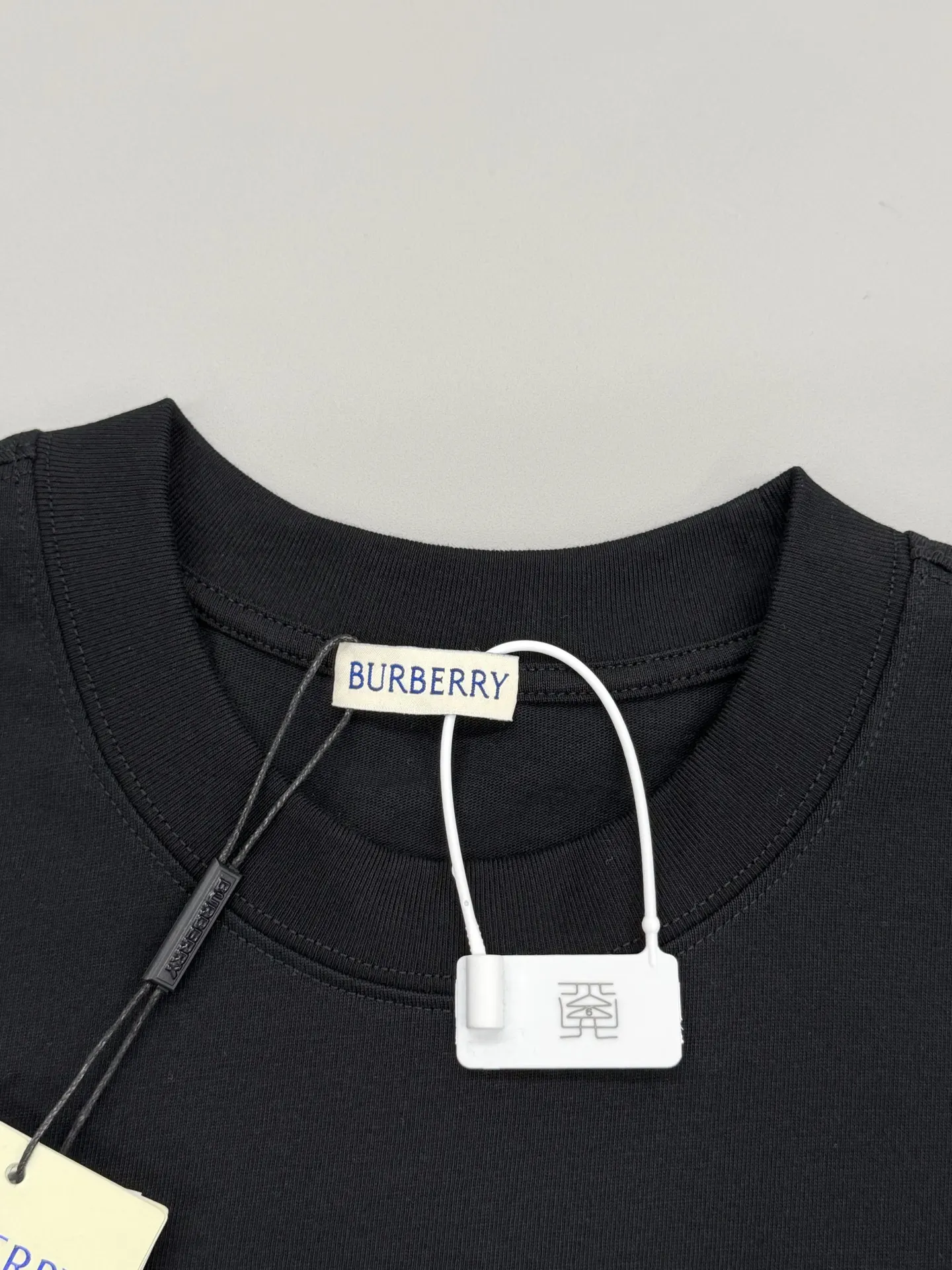 Logo Embroidery Check-Panel T-Shirt D14013478 — view 3