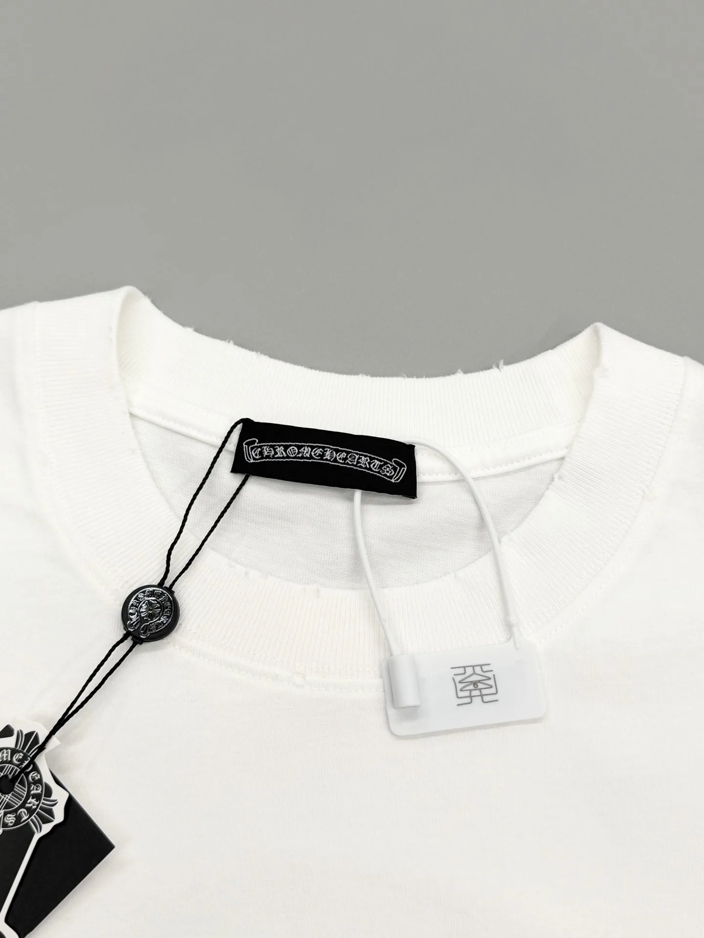 Horseshoe Embroidered Cotton T-Shirt D15013656 — view 3
