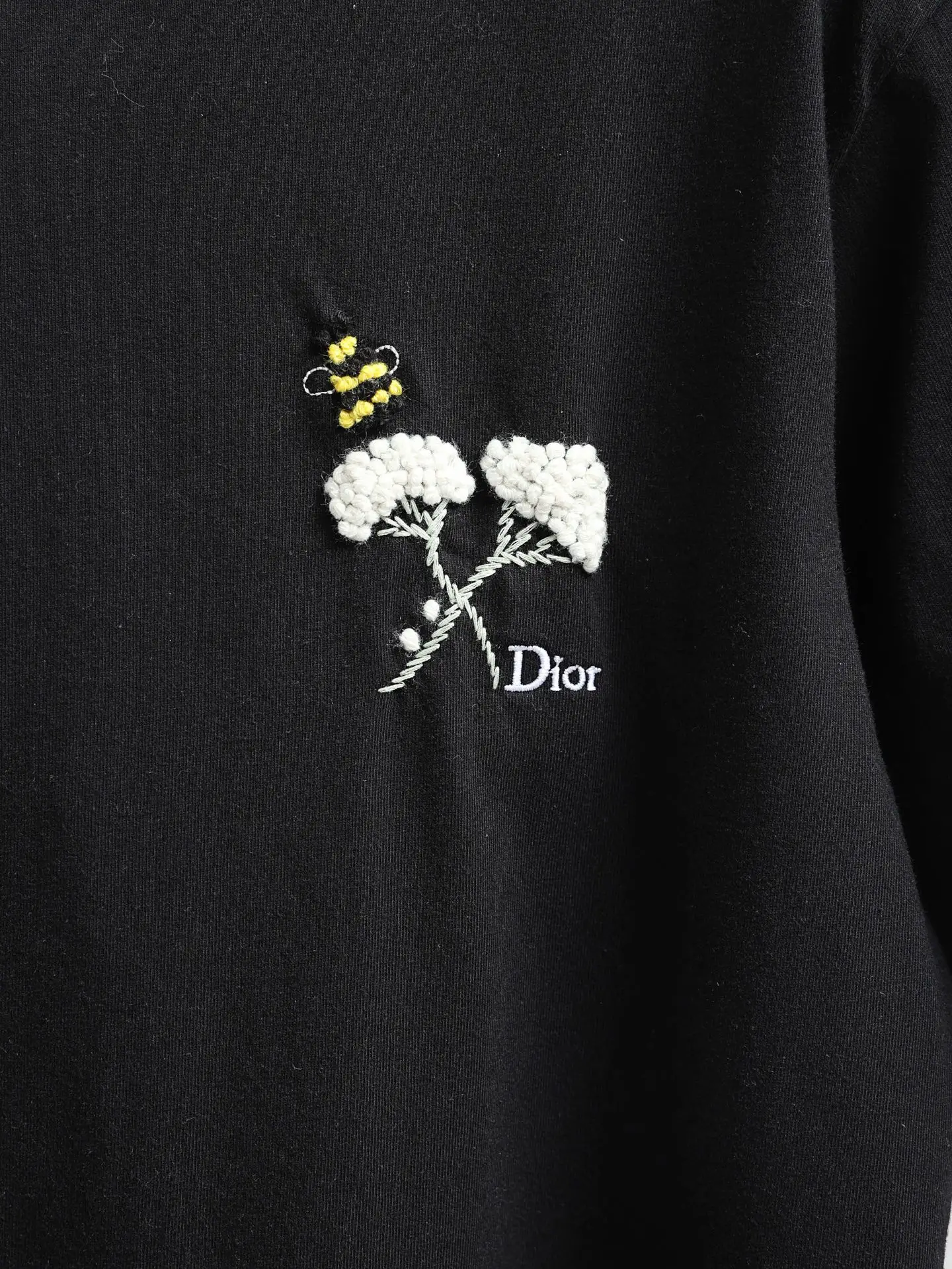 Embroidered Bee and Floral Cotton T-Shirt D17021915 — view 3