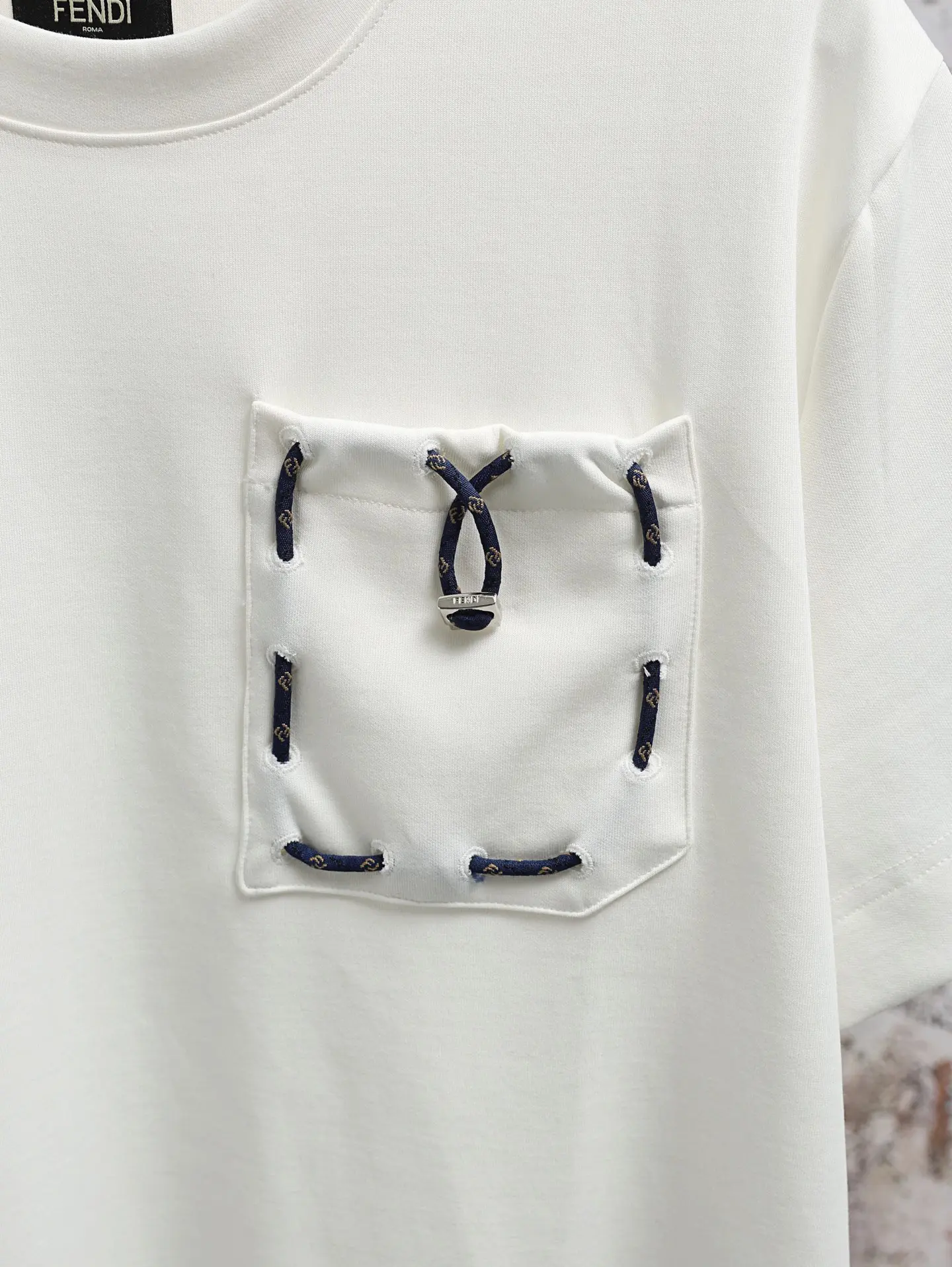 Drawstring Pocket Cotton-Jersey T-Shirt D17521931 — view 3