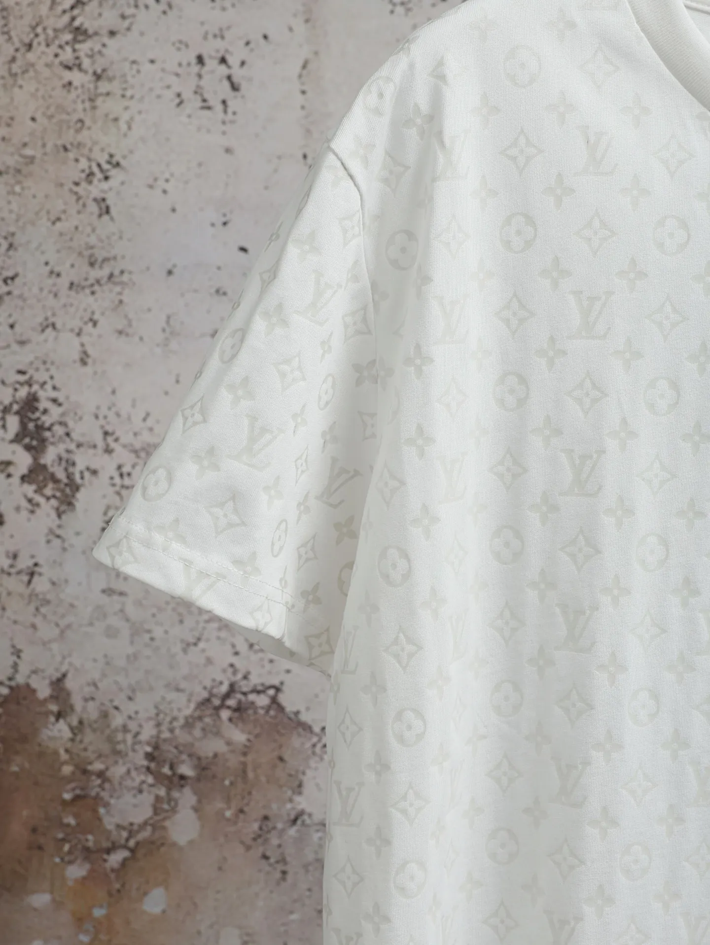 Monogram Phosphorescent Print Cotton T-Shirt D18021906 — view 7
