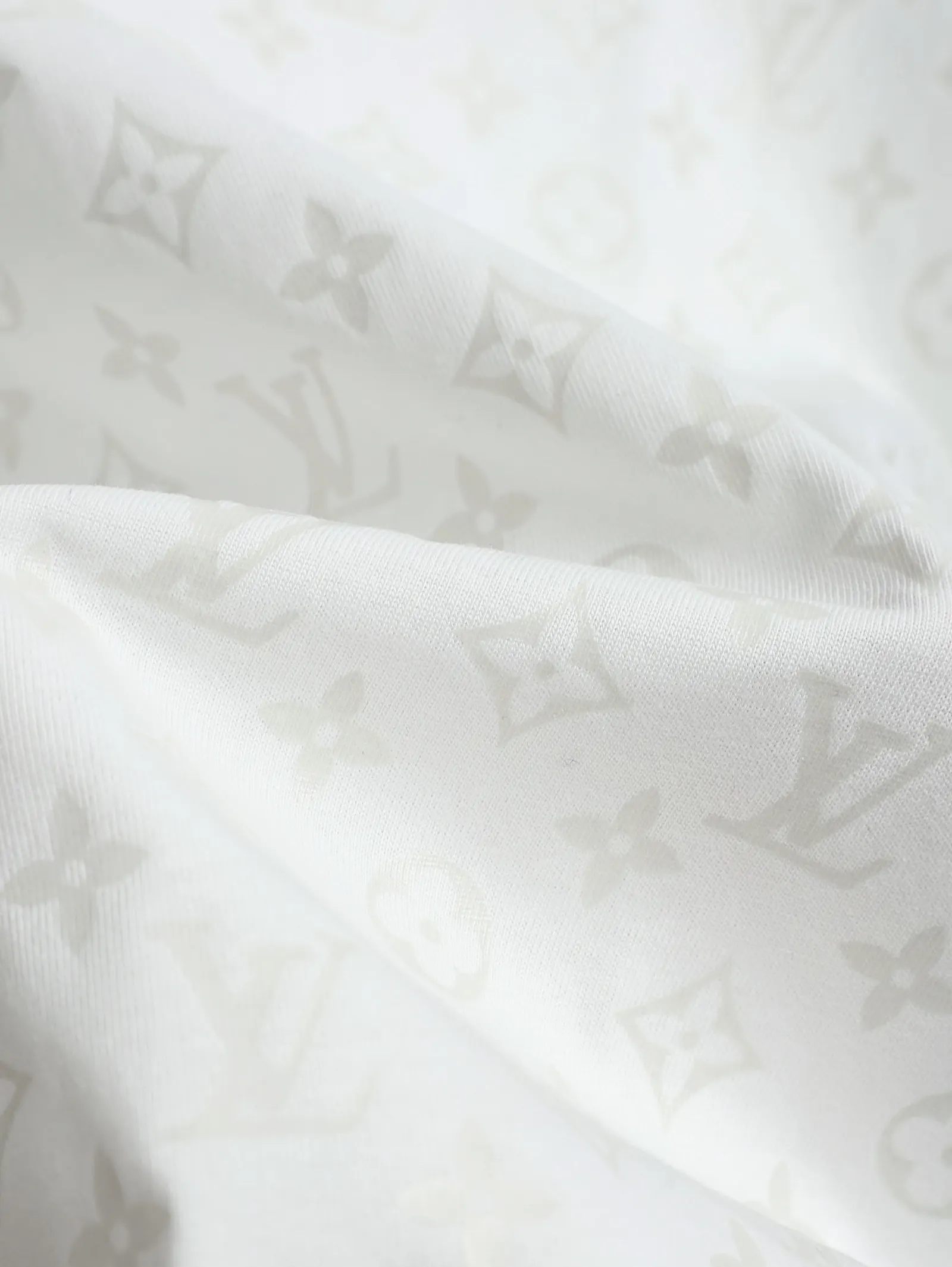 Monogram Phosphorescent Print Cotton T-Shirt D18021906 — view 8