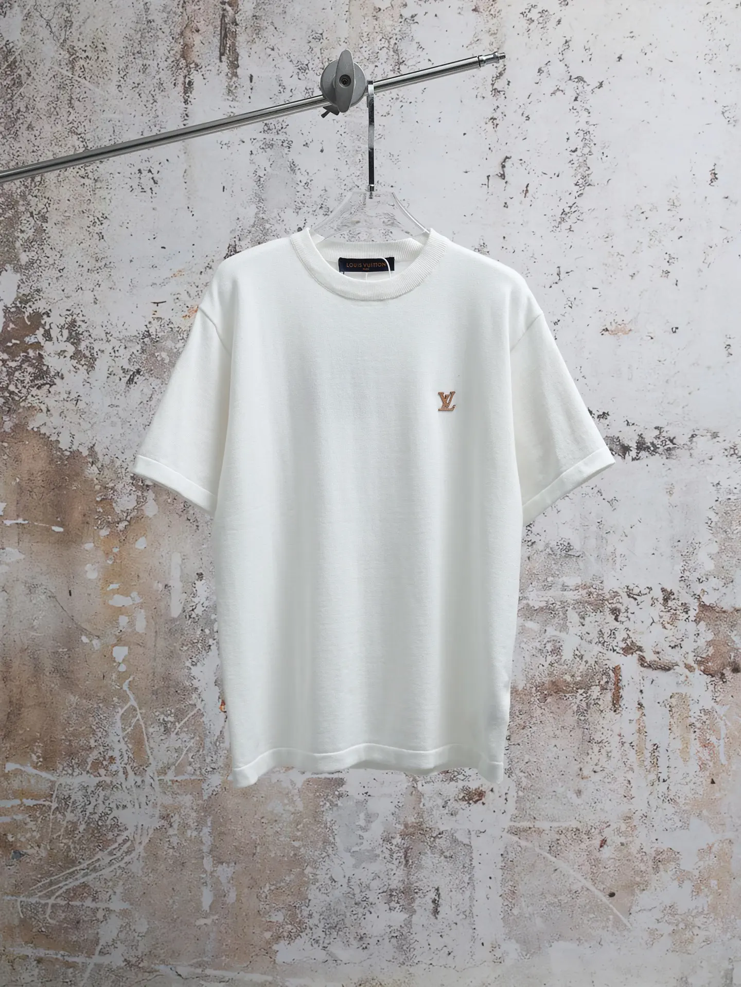 Leather Patch Cotton Knit T-Shirt D19021934