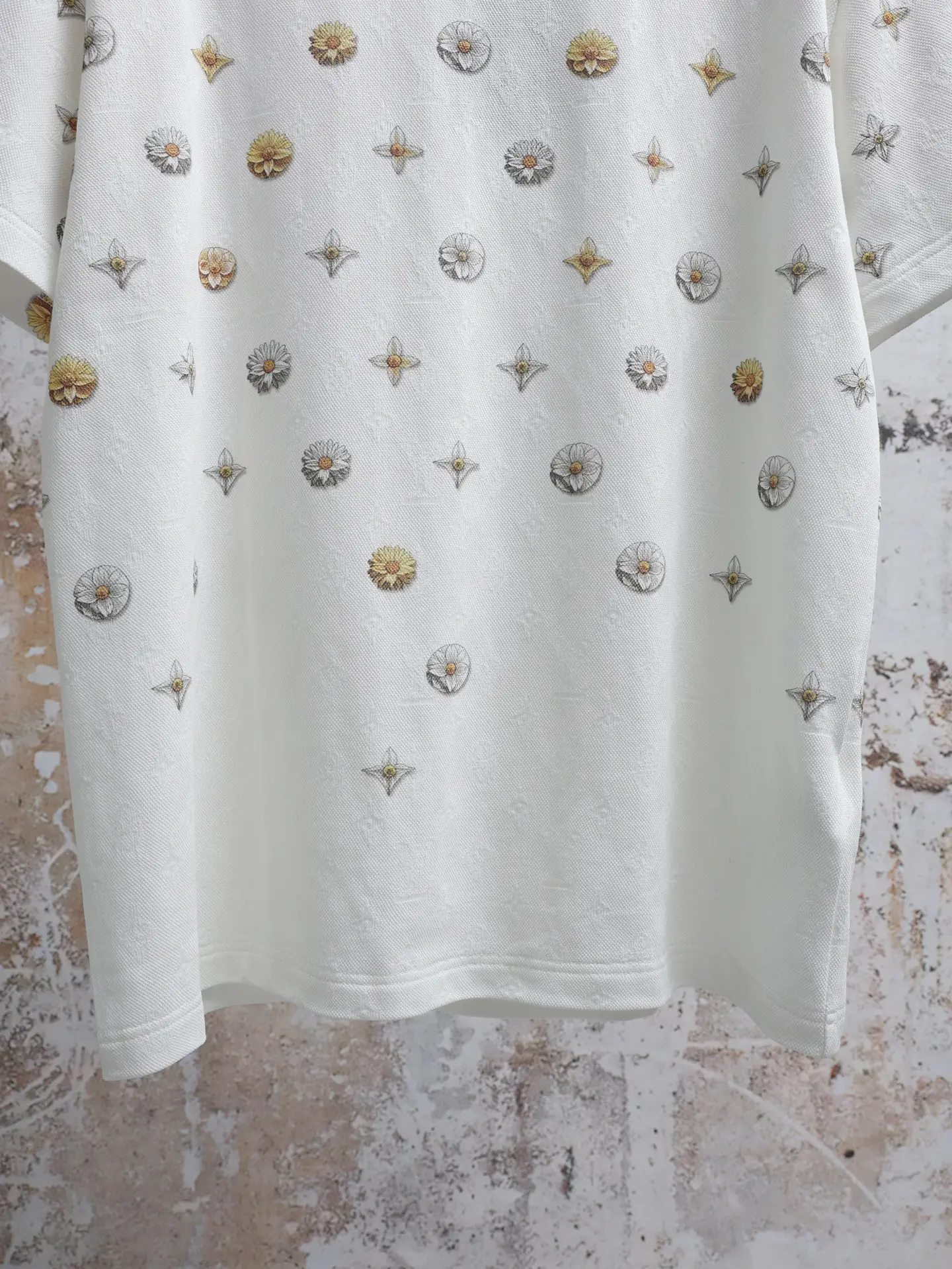 Blooming Monogram Flowers Jacquard T-Shirt D19021937 — view 6