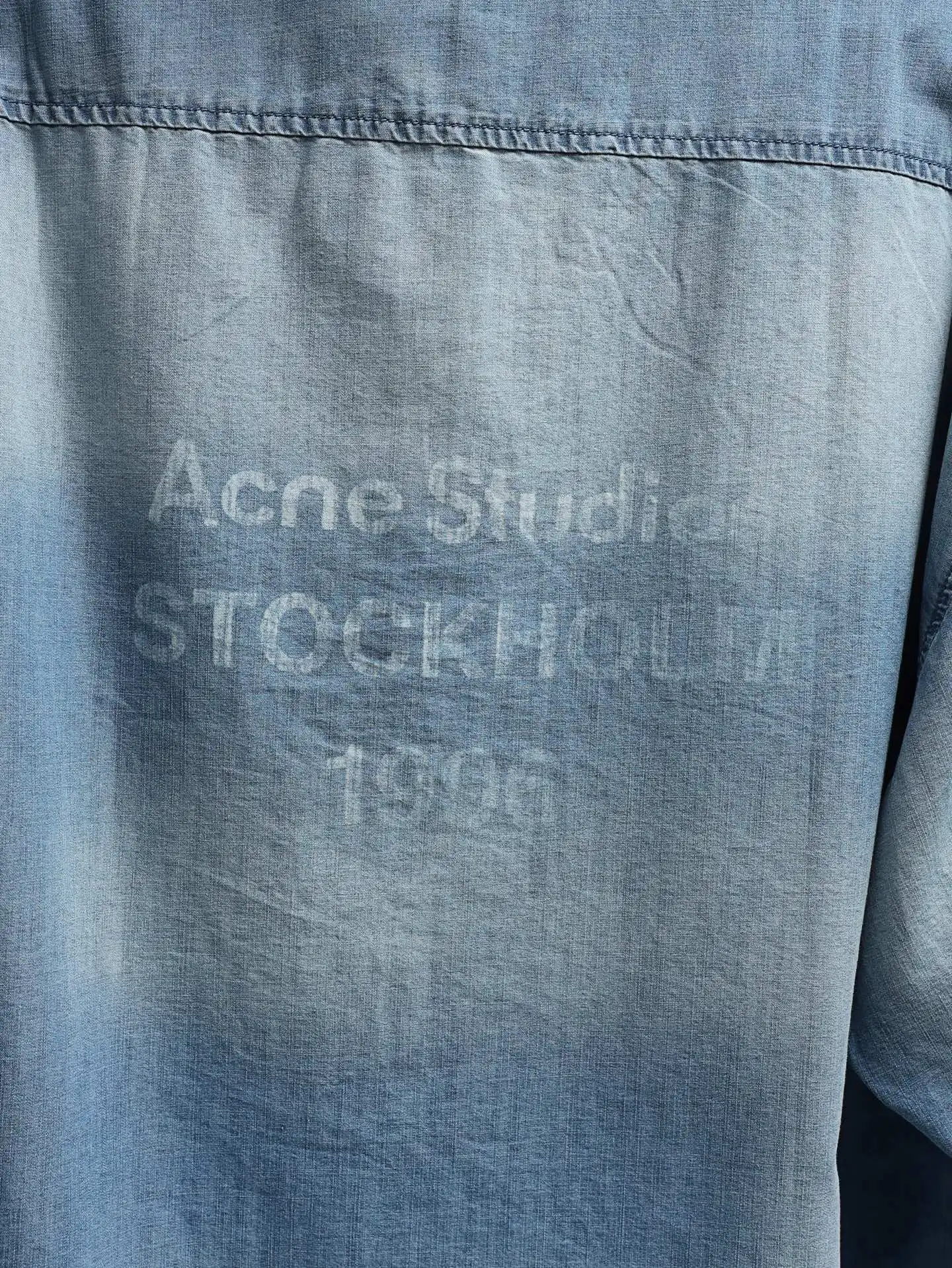 1996 Logo-Button Cotton-Linen Shirt D25521923 — view 4