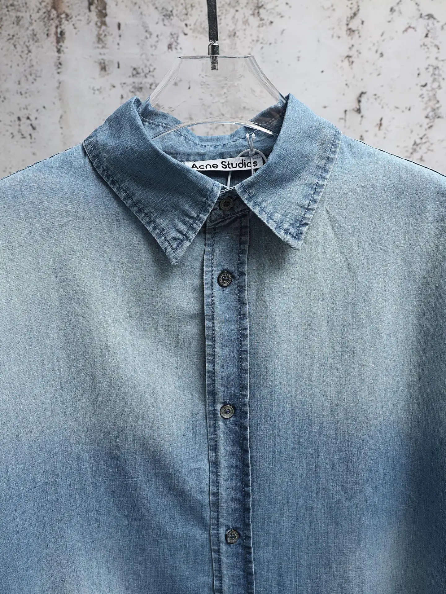 1996 Logo-Button Cotton-Linen Shirt D25521923 — view 5