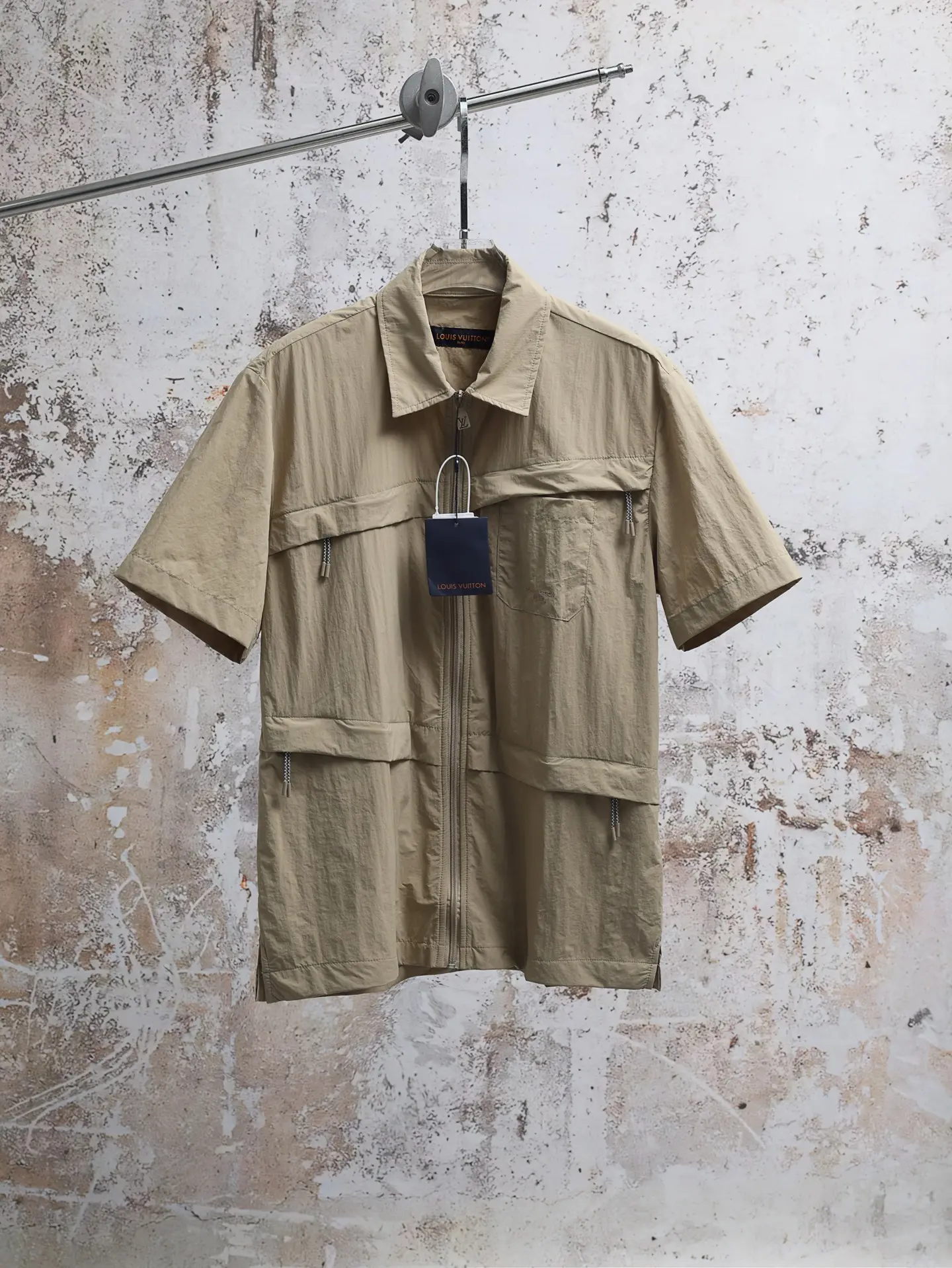 Embroidered Zip-Up Short-Sleeved Camp Shirt D25521938