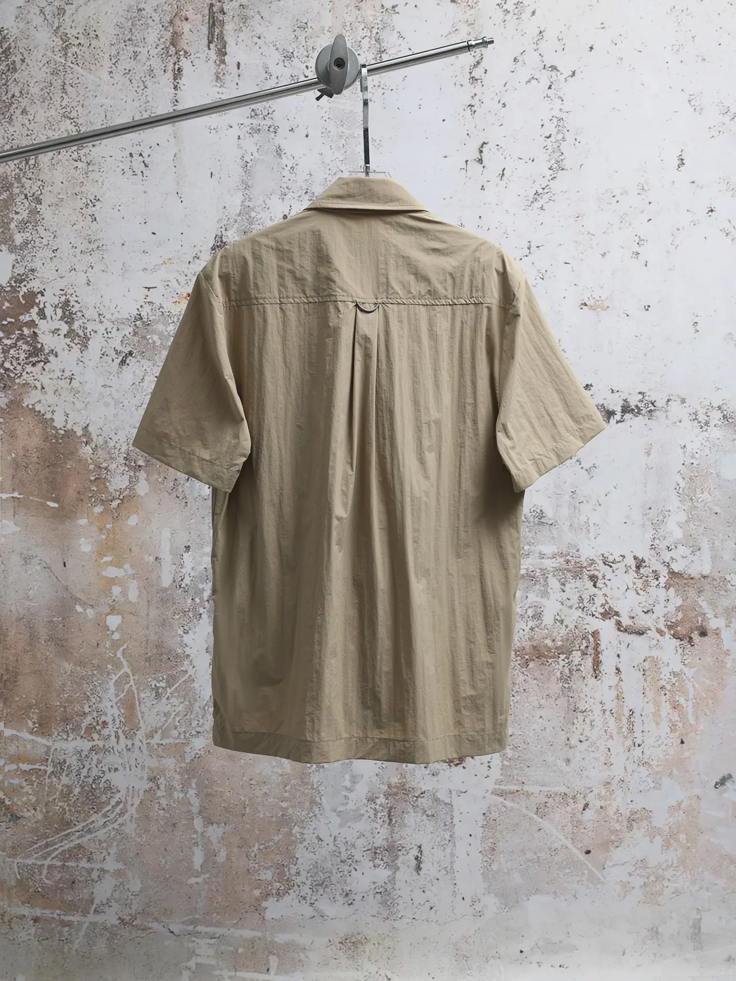 Embroidered Zip-Up Short-Sleeved Camp Shirt D25521938 — view 2